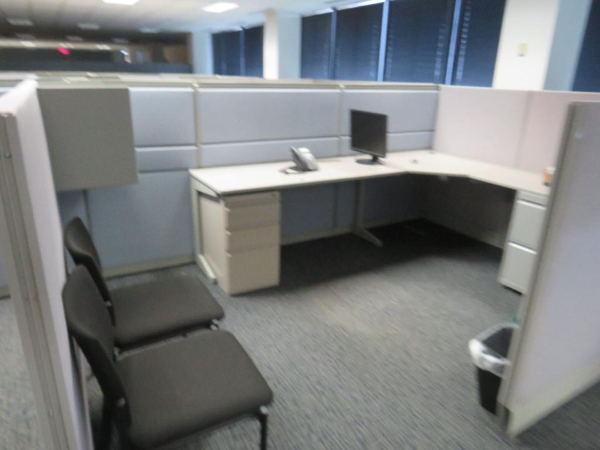 Lot c/o: Appx 6,400 Sq Ft of Cubicles (4000 Sq Ft of 67" High & 2400 Sq Ft of 53" High), Appx 57 Off - Image 12 of 23