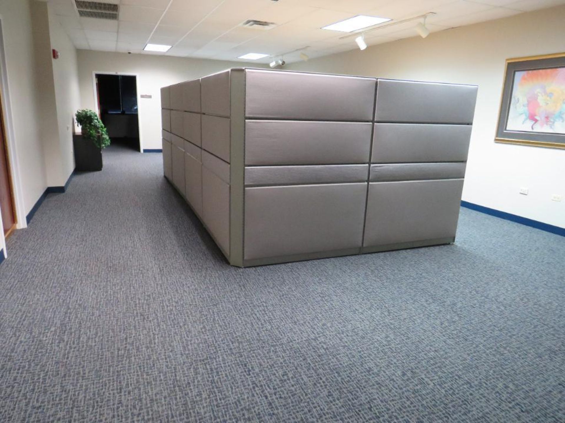 Lot c/o: Security Office Contents (NO IT OR AV) Large Wall Prints, Cubicle with 6-Pc 10-Ft Conferenc - Image 3 of 3