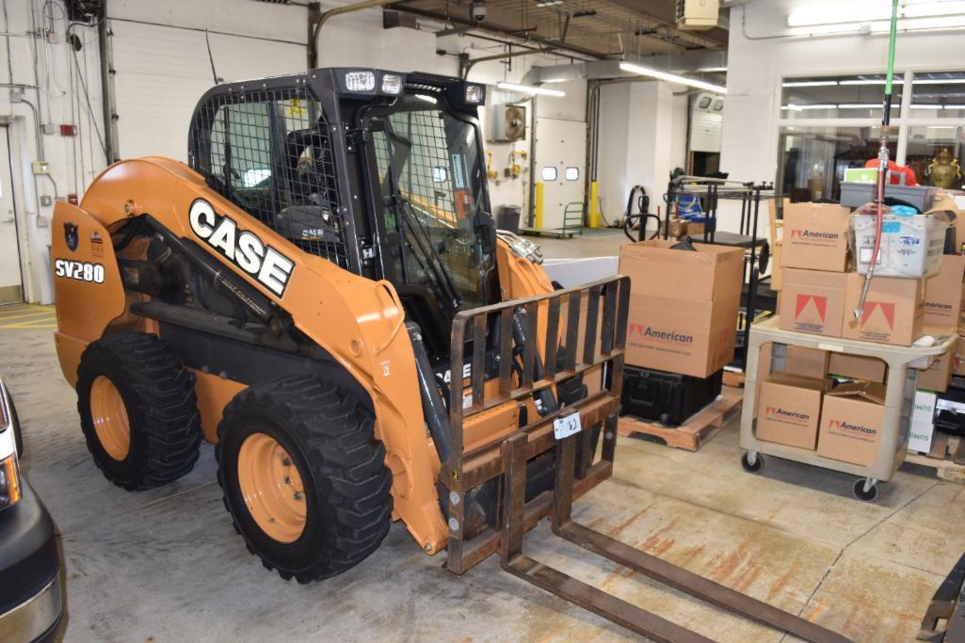 Case SV280 Skid Steer LoaderS/N: JAFSV280LGM422384, Pin: NGM 422384, (2016 est.) Bucket, Aux. Hyd., - Image 8 of 14