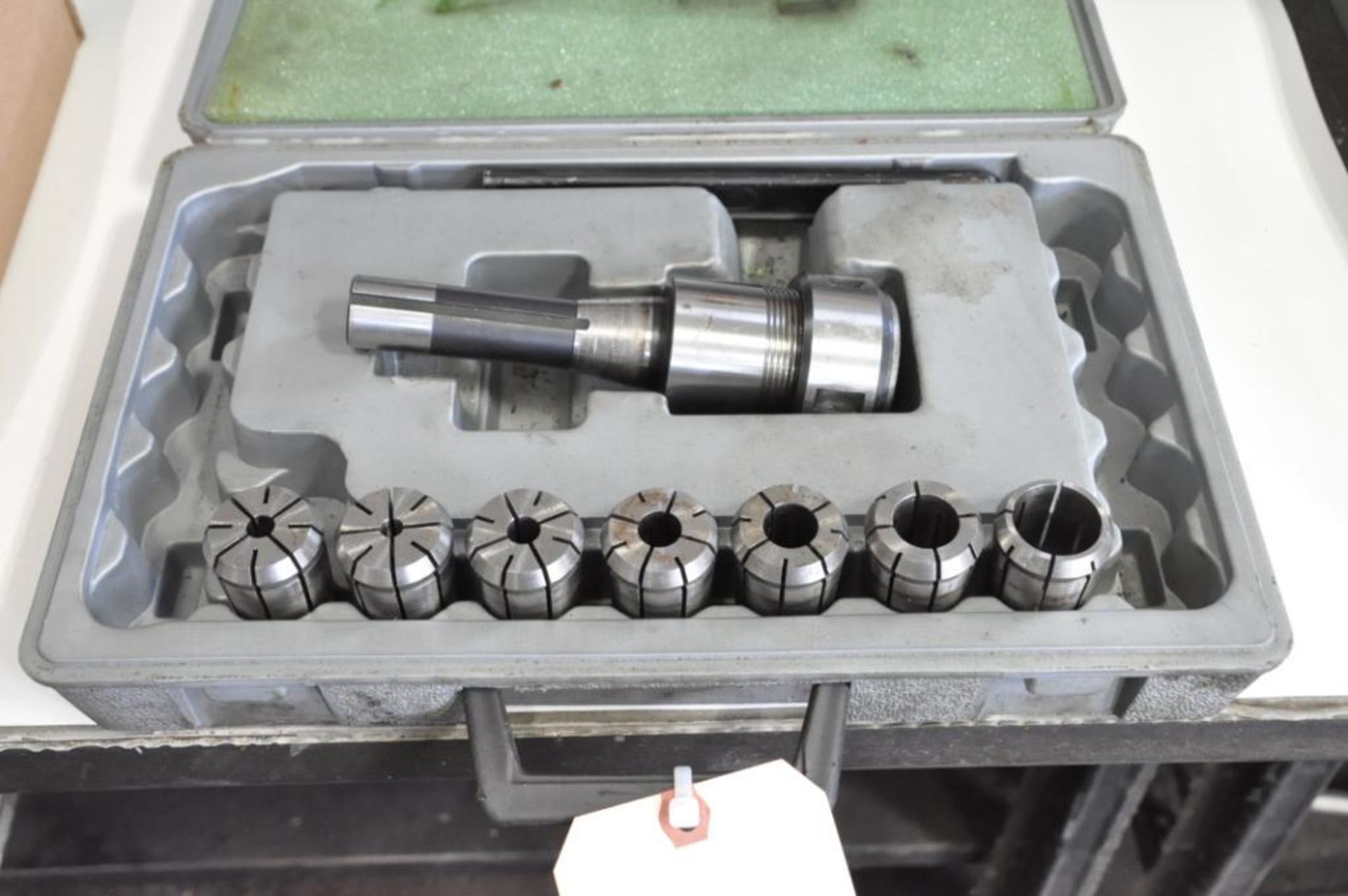 R8 Collet Type Tool Holder with Collets and Case - Image 2 of 2