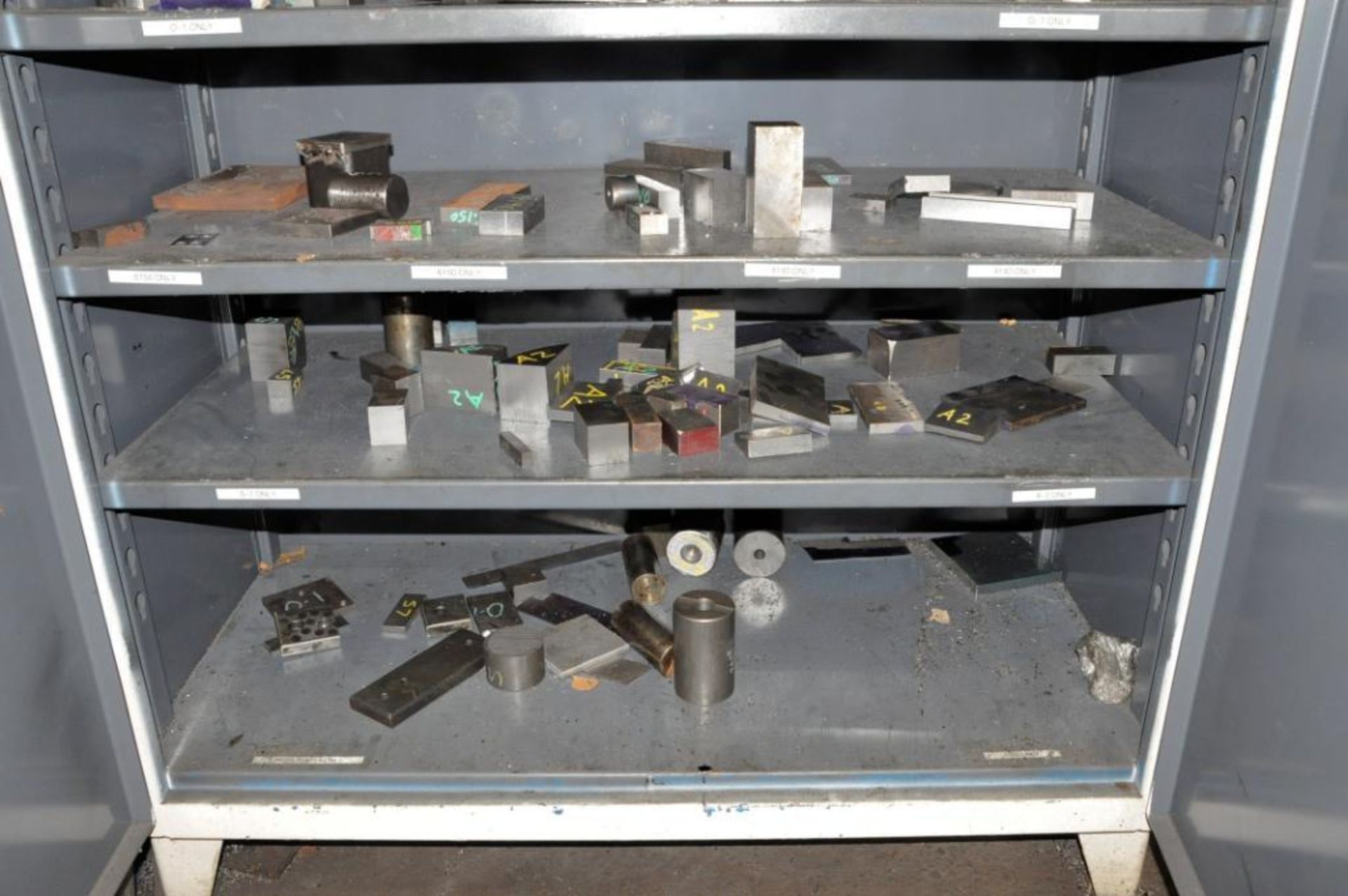 Lot-Various Cutoff Tool Steel in (1) Cabinet, (Cabinet Not Included), and Various Steel Stock in/wit - Image 3 of 4