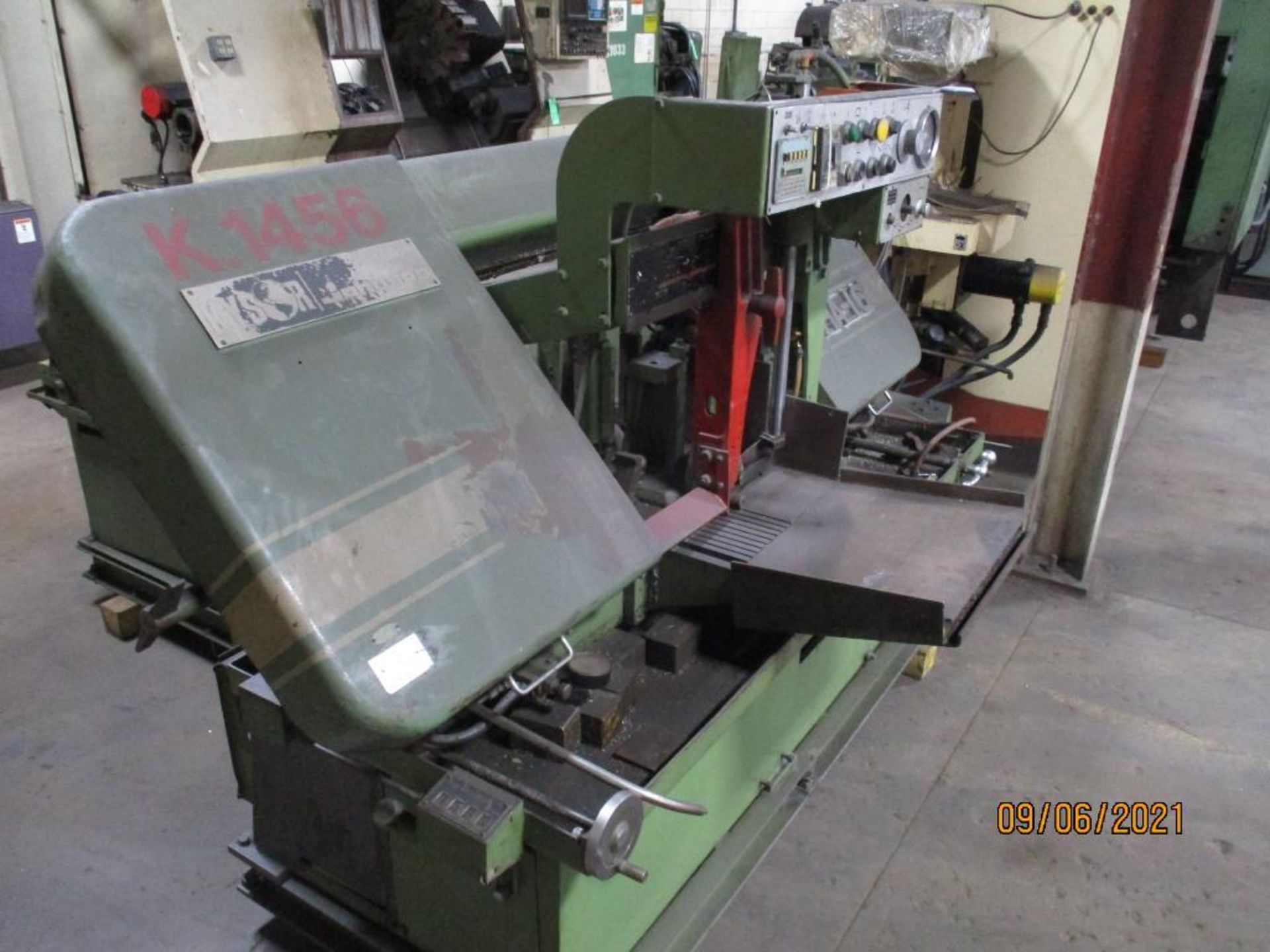 Kasor Johnson Model HA-16 Automatic Horizontal Bandsaw S/N: 402512 For Parts Or Scrap - Image 2 of 7