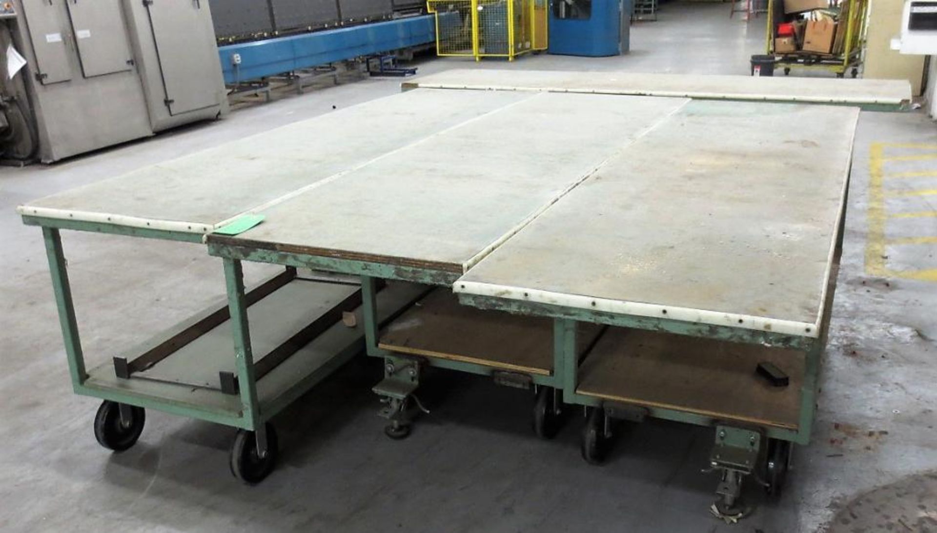 (4) 9' X 31" Roll around Set up Tables
