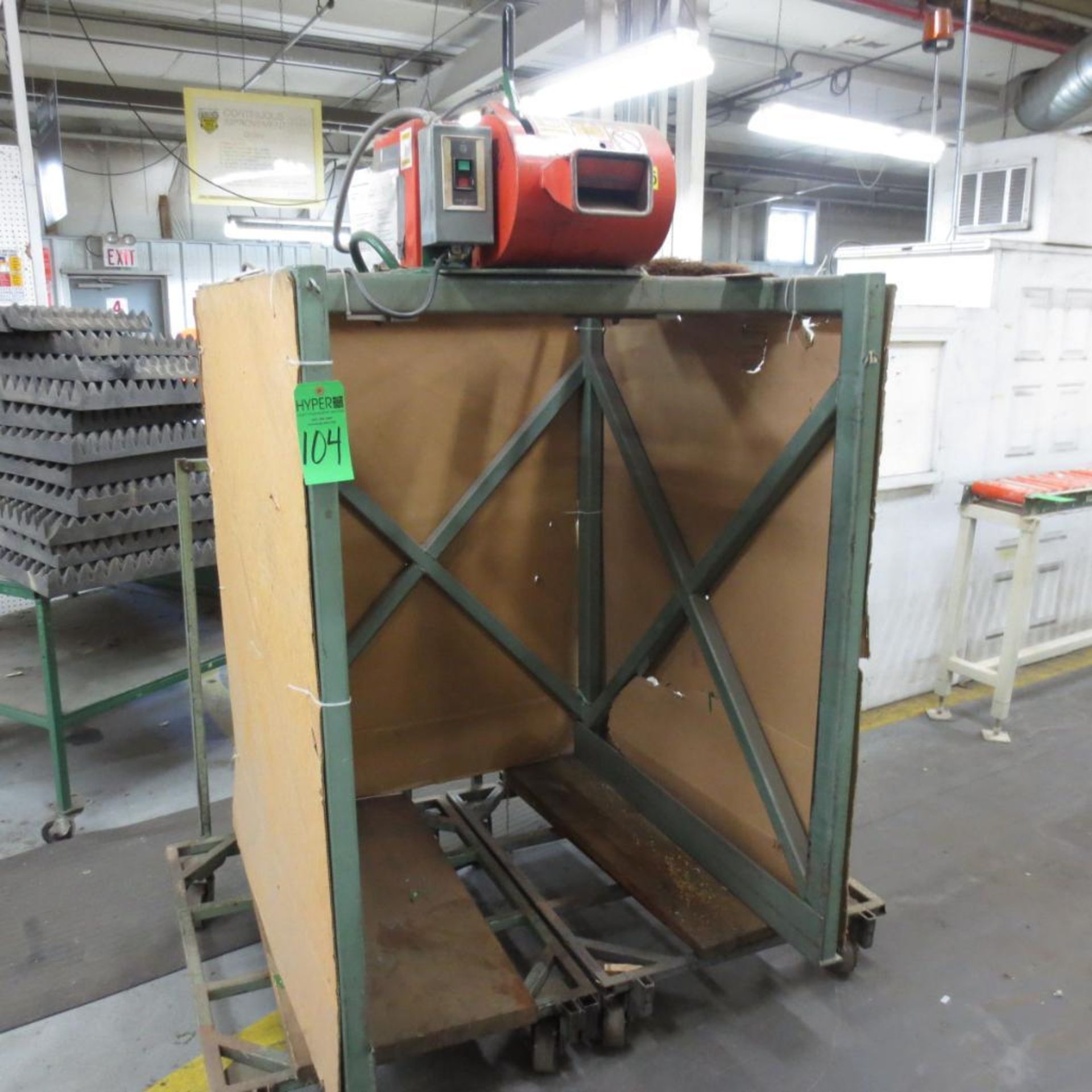 Sweed Chopper With Conveyor ( No Cart to Go With Lot ) ( WS M0645 )