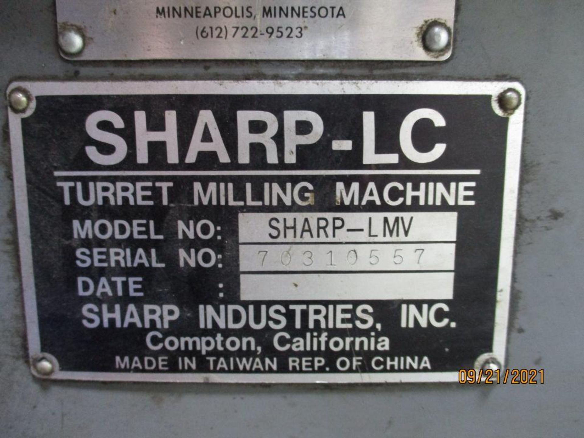 Sharp Model Sharp-LMV Variable Speed Vertical Turret Milling Machine S/N 70310557, 9" x 42" T-Slot W - Image 6 of 6