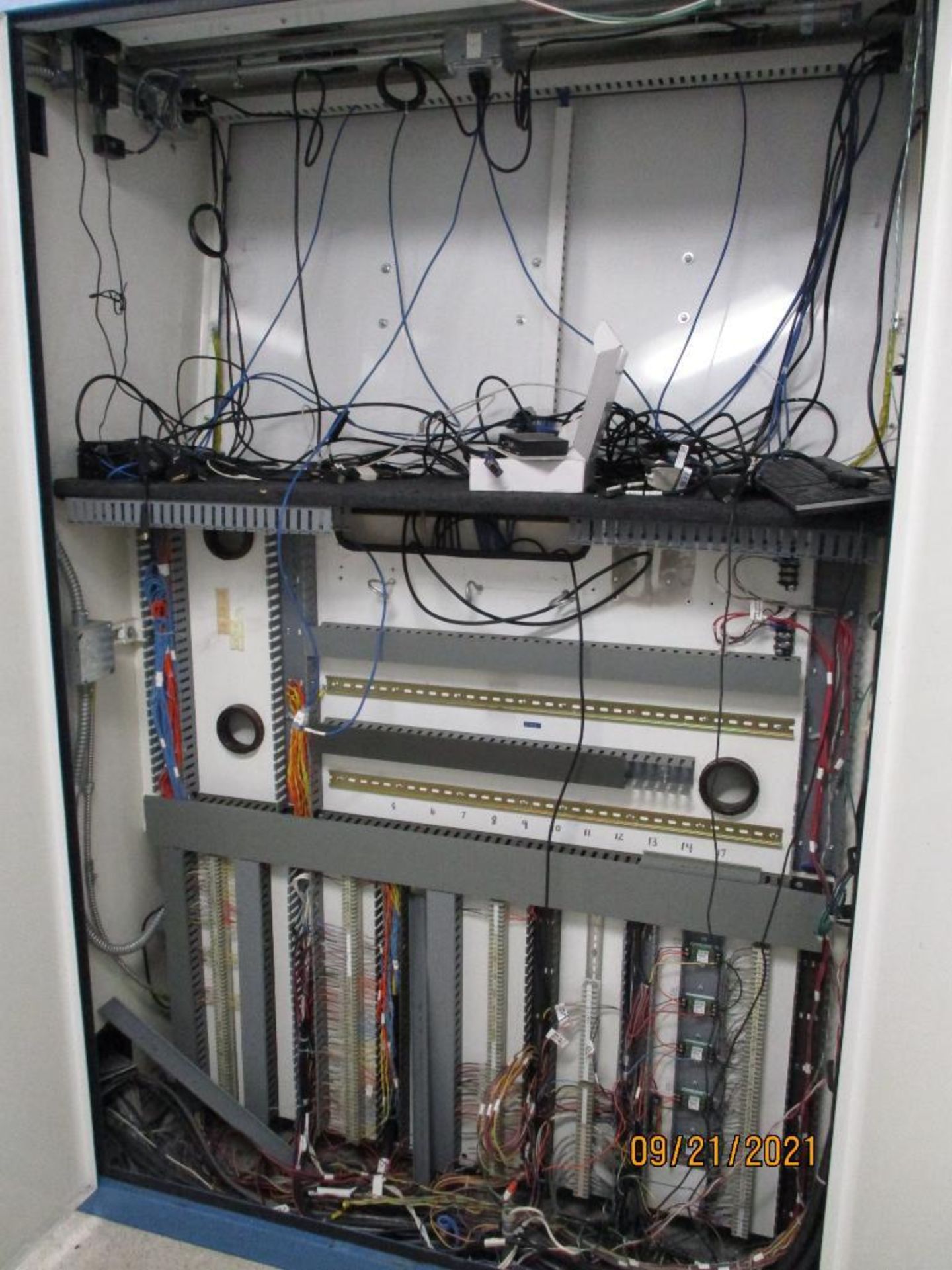 (5) Sections Of Electrical Control Cabinets ***Monitors Not Included*** - Image 5 of 14