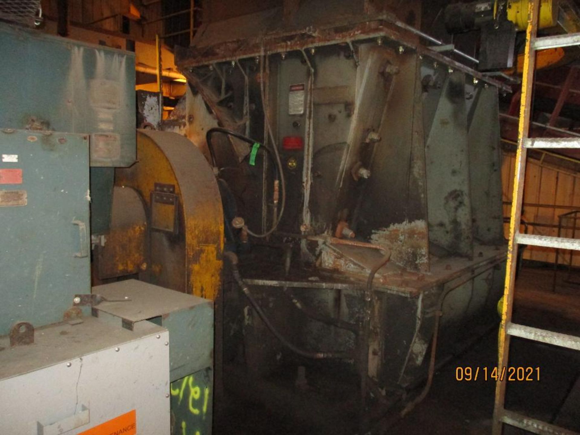 American Pulverizer 1,200-HP Model 60-90 RE Hammermill S/N: 7410, 48 Hammers, 5 1/4" Grate Size, Loc - Image 6 of 23