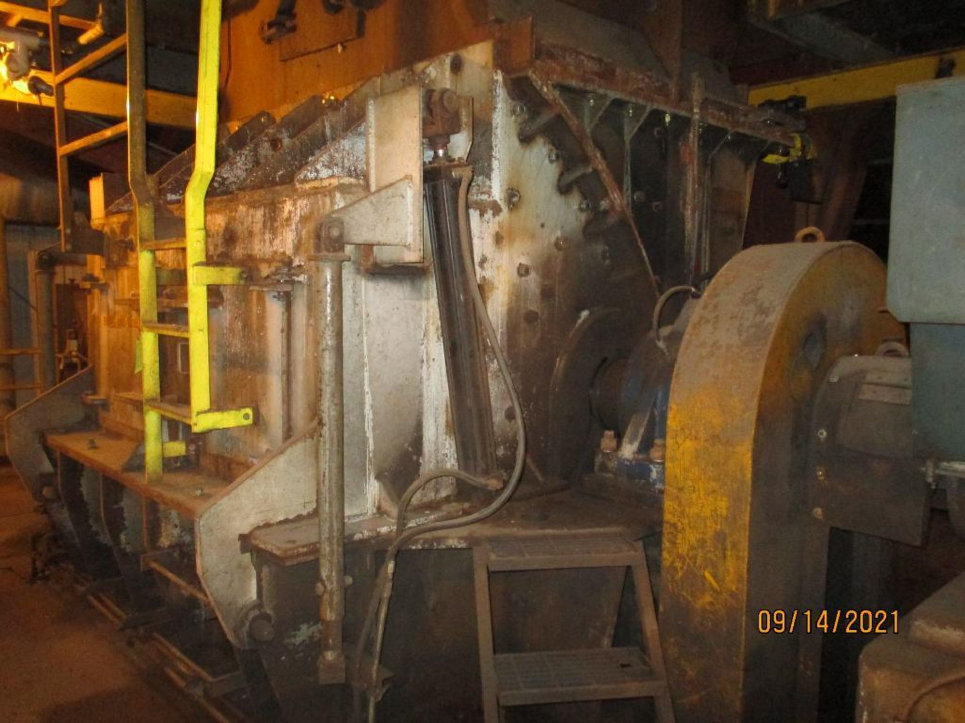 American Pulverizer 1,200-HP Model 60-90 RE Hammermill S/N: 7410, 48 Hammers, 5 1/4" Grate Size, Loc - Image 2 of 23