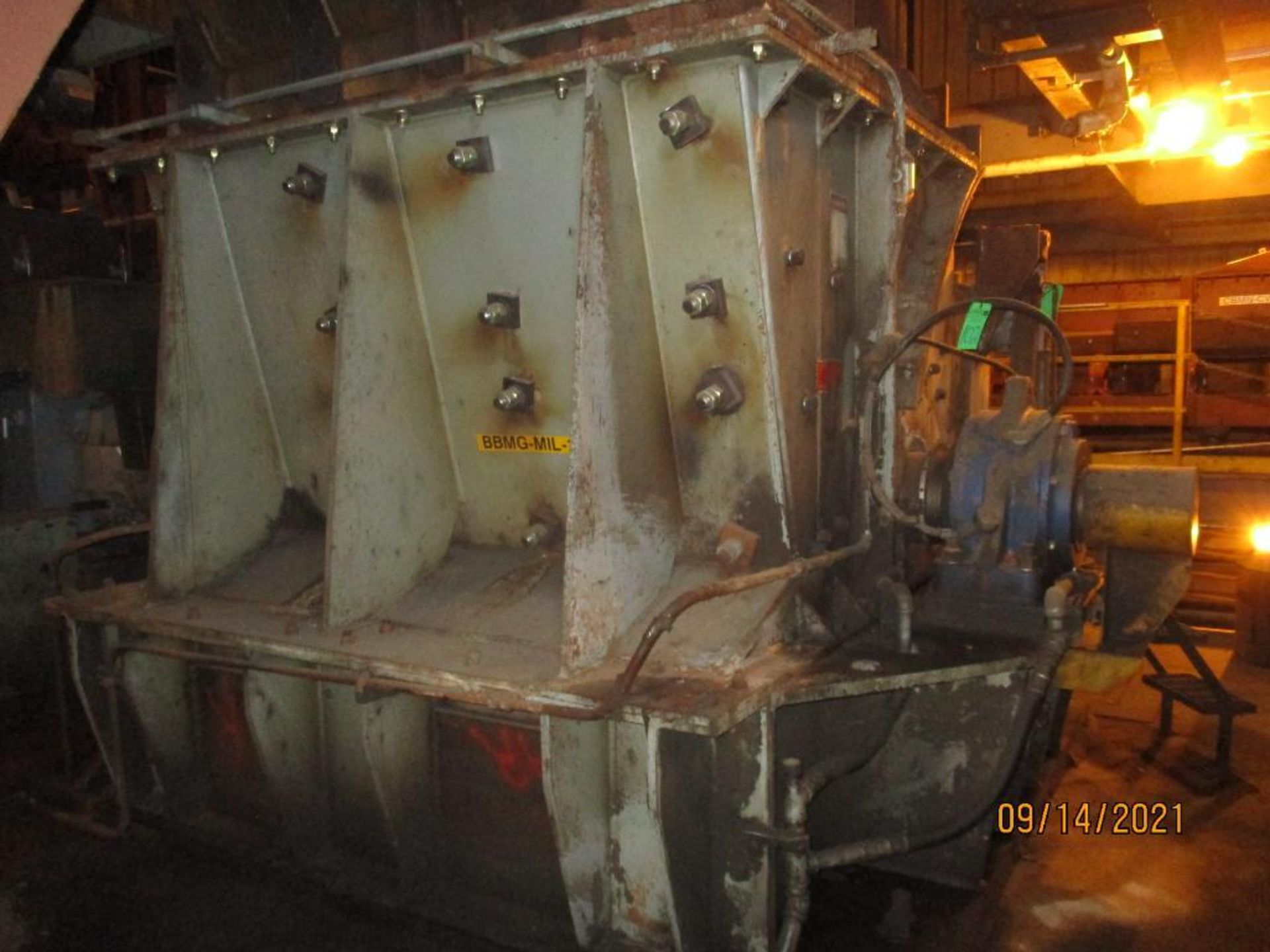 American Pulverizer 1,200-HP Model 60-90 RE Hammermill S/N: 7410, 48 Hammers, 5 1/4" Grate Size, Loc - Image 4 of 23