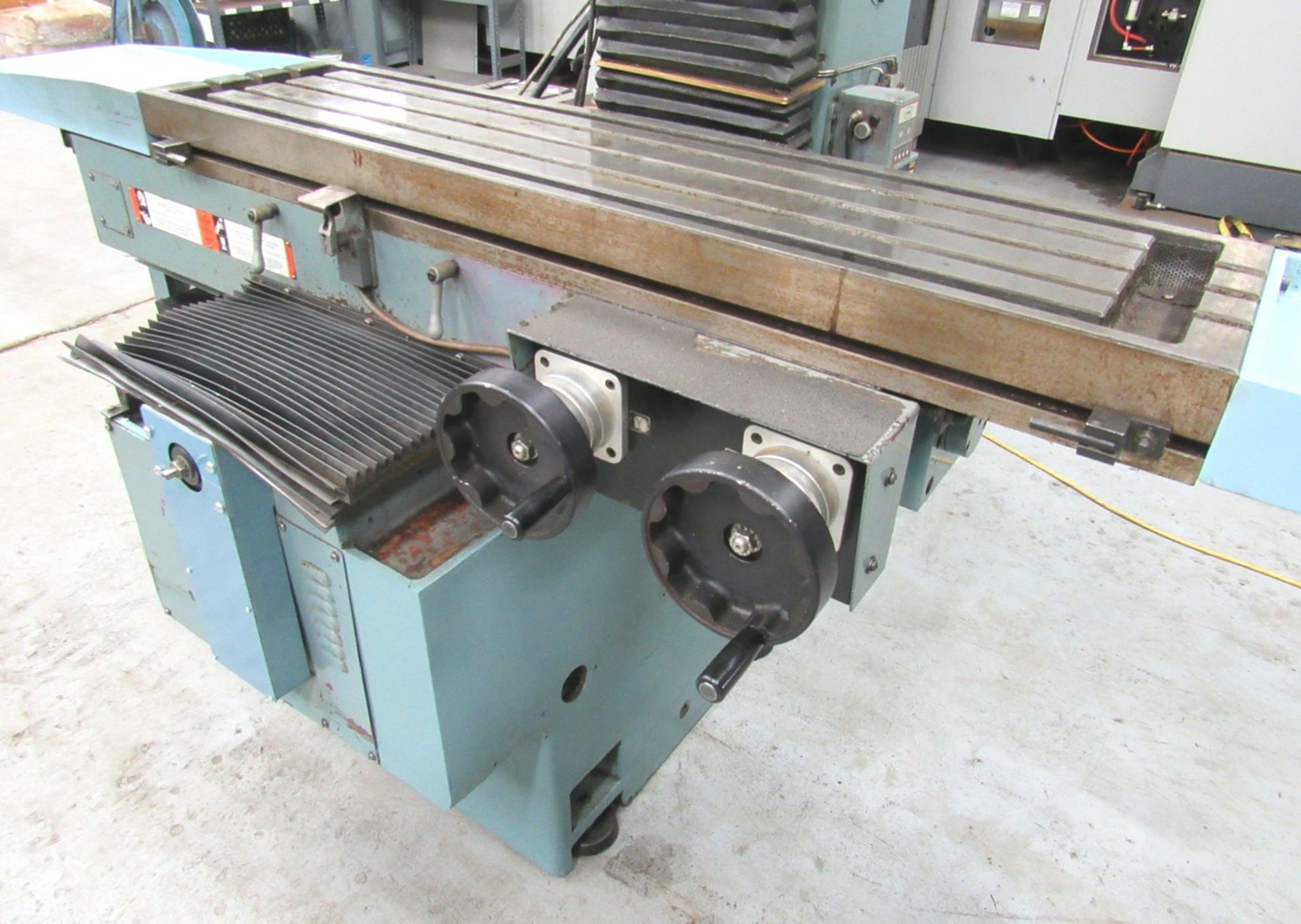 SWI –TRAK Mod. DPM5 3-Axis 5HP CNC Bed Type Milling Machine - Image 4 of 9