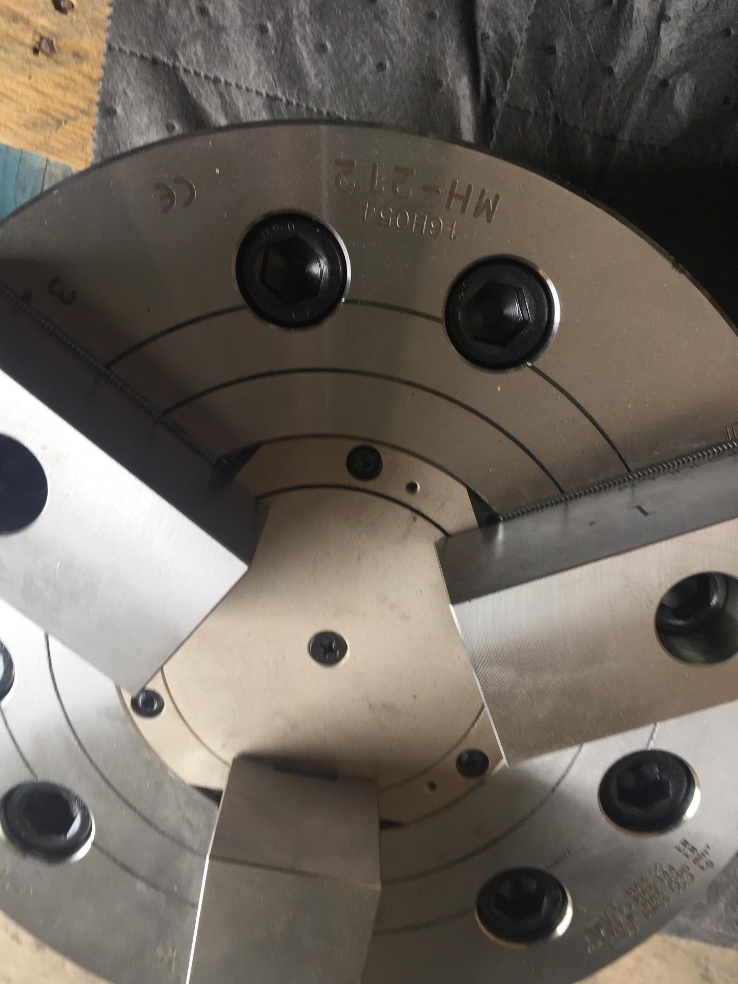 New Samchully MH-212 CNC High Speed Open Center 3-Jaw Chuck - Image 2 of 3