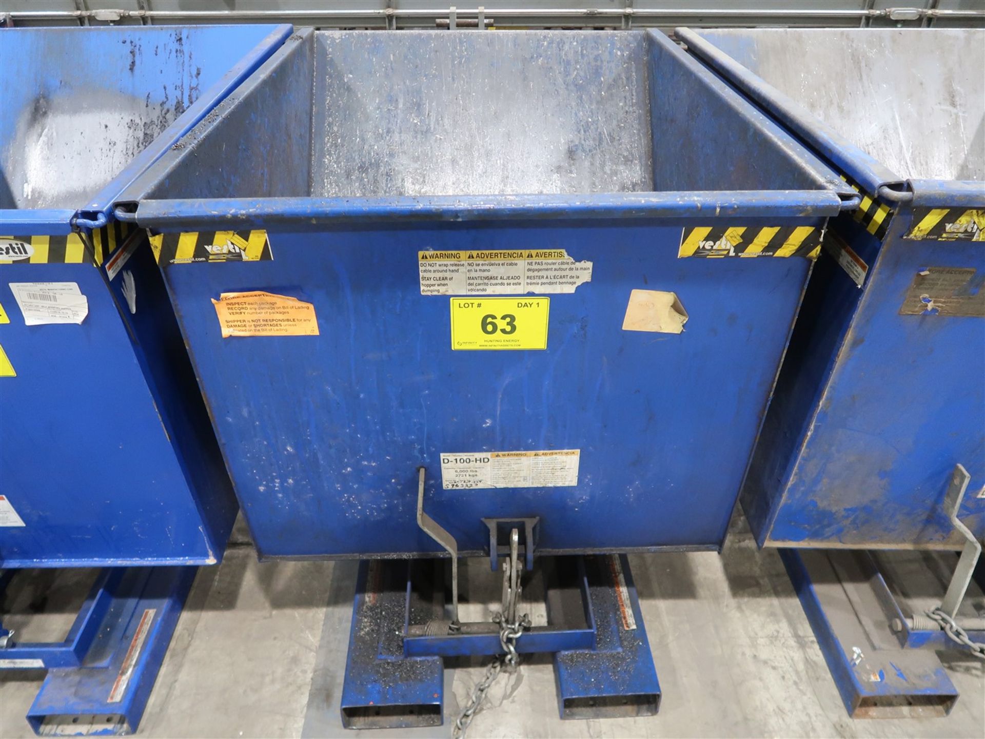 VESTIL SELF DUMPING STEEL HOPPER MOD. D-100-LD