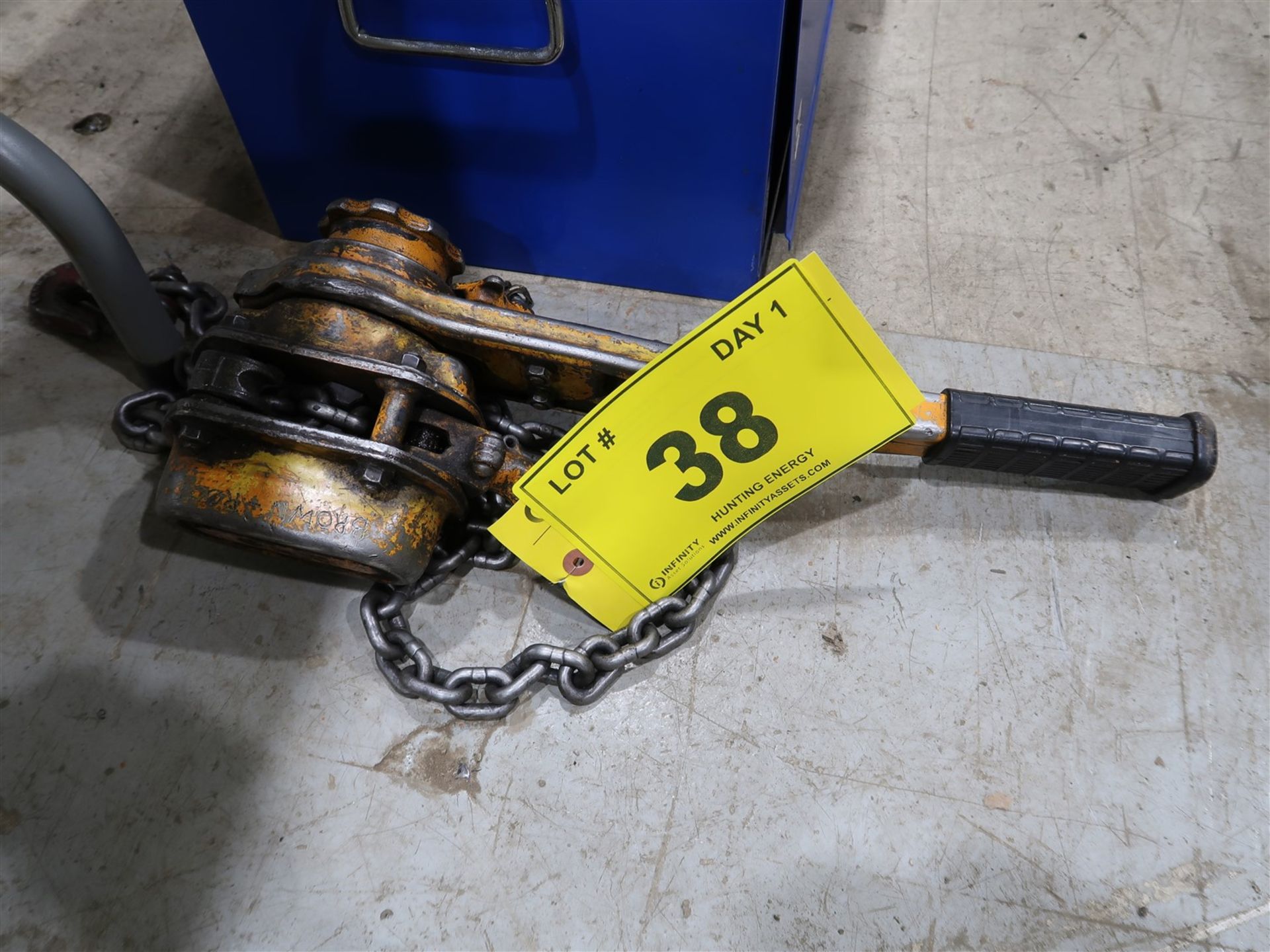 KITO 1 1/2 TON LEVER CHAIN HOIST