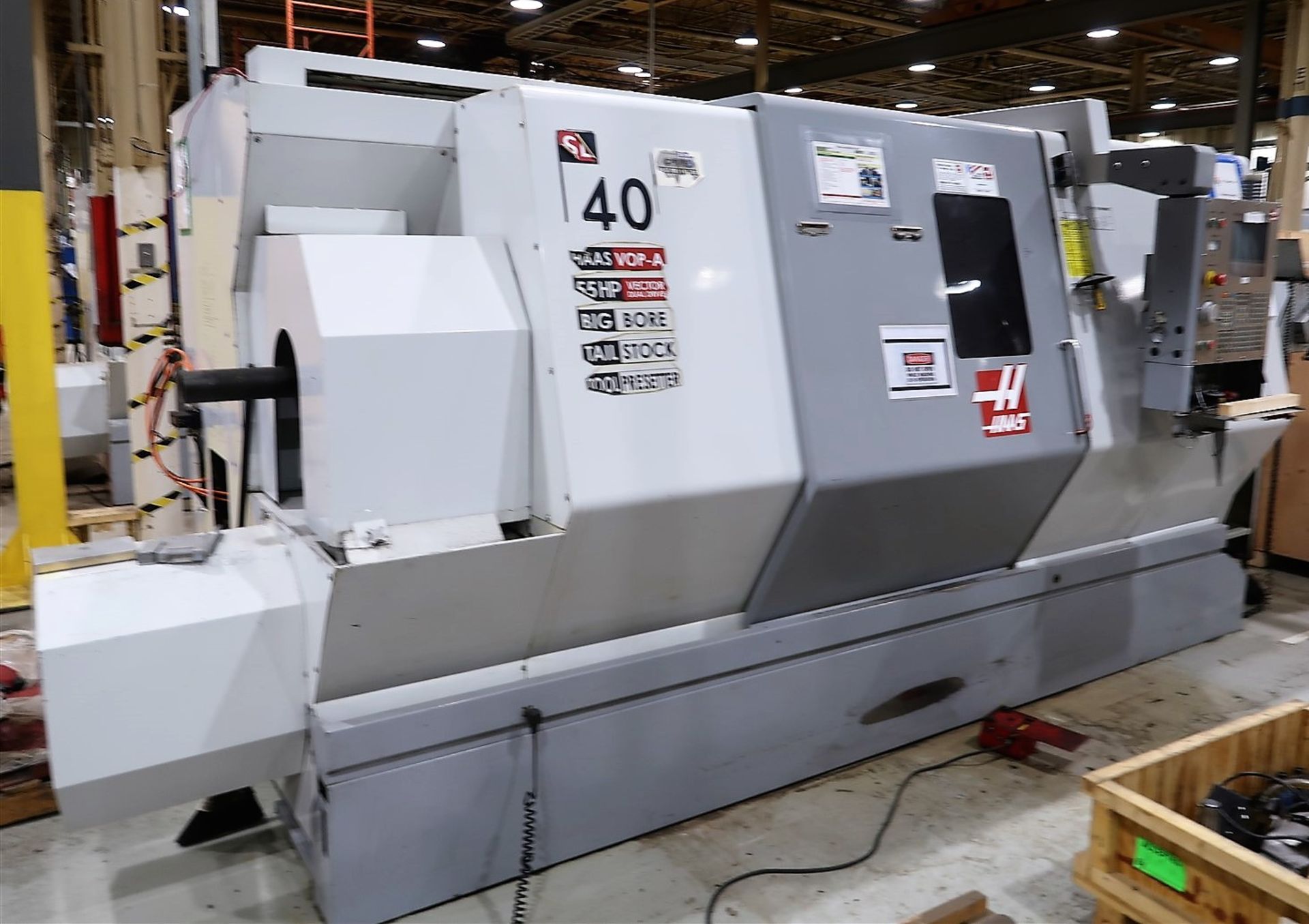2005 HAAS SL-40TB CNC HORIZONTAL TURNING CENTER, 7.1 IN. BORE, HAAS CNC CONTROL, 10-STATION - Image 18 of 22