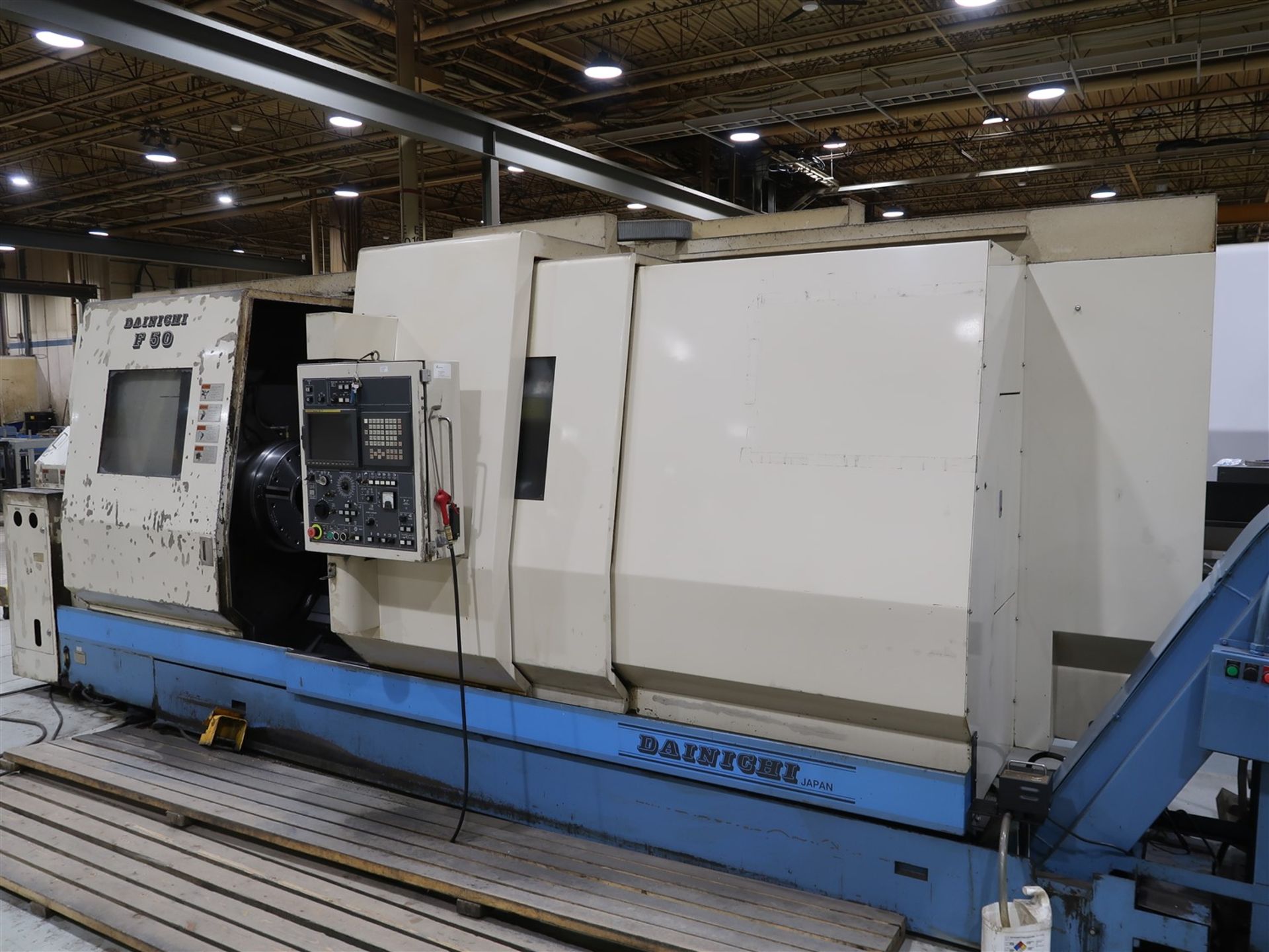 1999 DAINICHI F50 CNC LATHE, 7.1 IN. BORE, FANUC 18i T CNC CONTROL, 28 IN. SWING, 80 IN. BETWEEN - Image 9 of 20