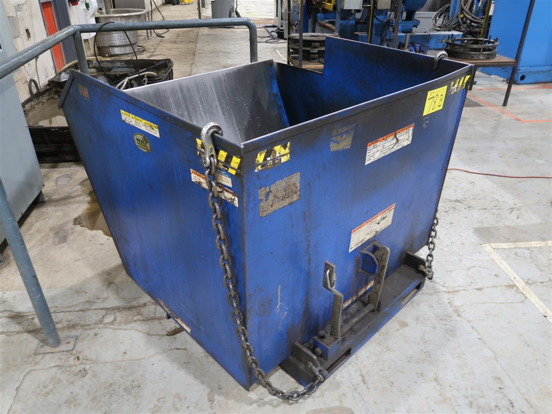 VESTIL H150MD STEEL DUMP HOPPER - Image 2 of 2