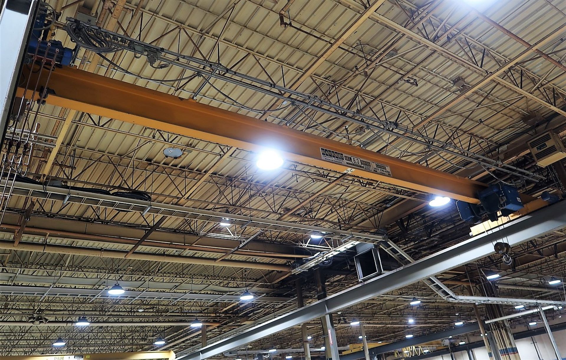 KAVERIT 6.3-TON OVERHEAD CRANE, 32 FT. SPAN W/ MAGNETEK FLEX EX 2 REMOTE CONTROL (RIGGING FEE $1, - Image 4 of 6