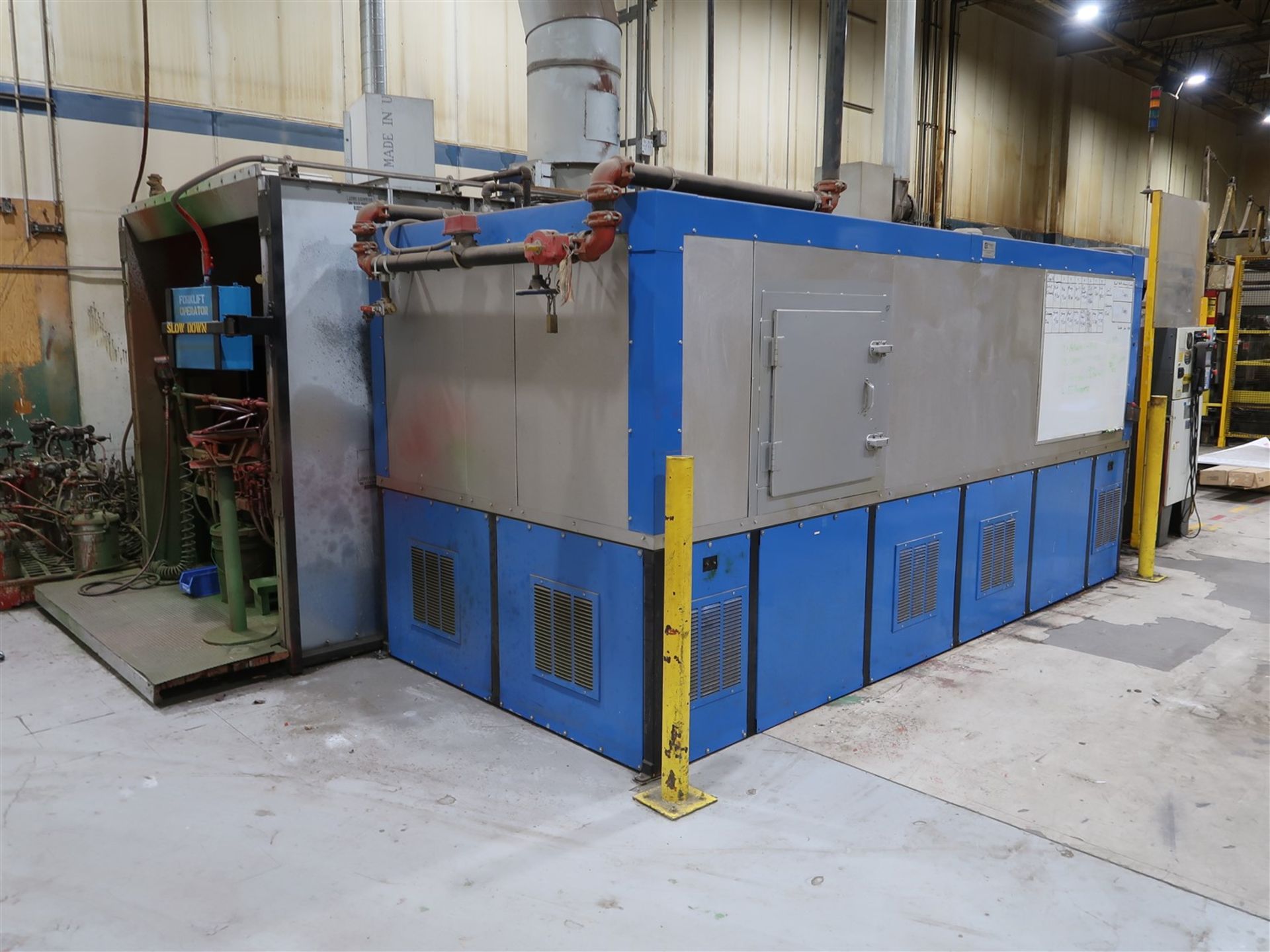 PAINT LINE CONSISTING OF: PAINT BOOTH 20 FT. X 20 FT. W/PRE-HEAT TUNNEL, DRY OVEN, MULTI-SPRAY - Image 6 of 21