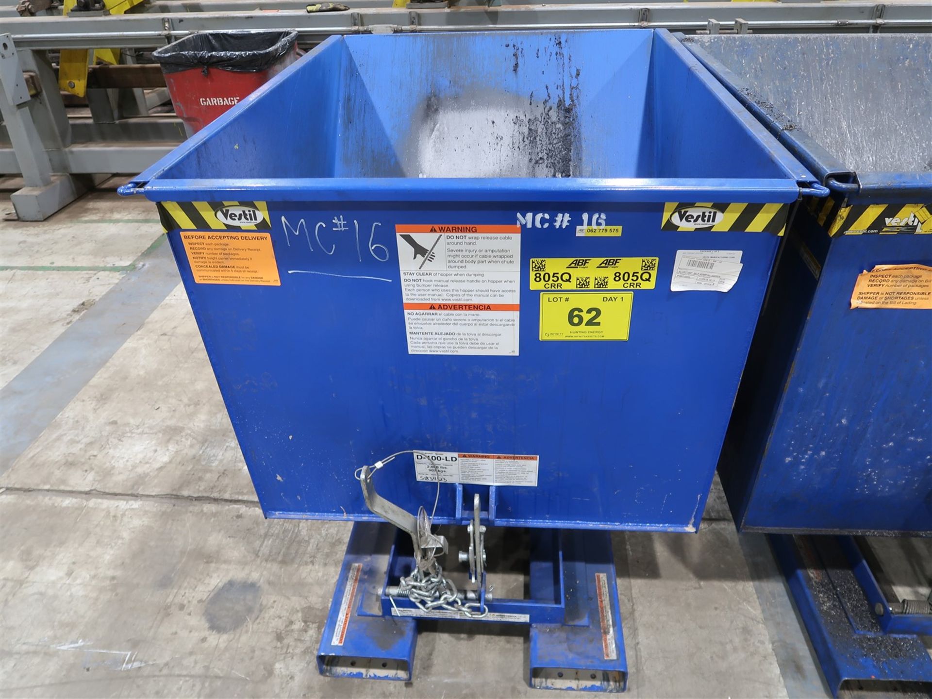 VESTIL SELF DUMPING STEEL HOPPER MOD. D-100-LD