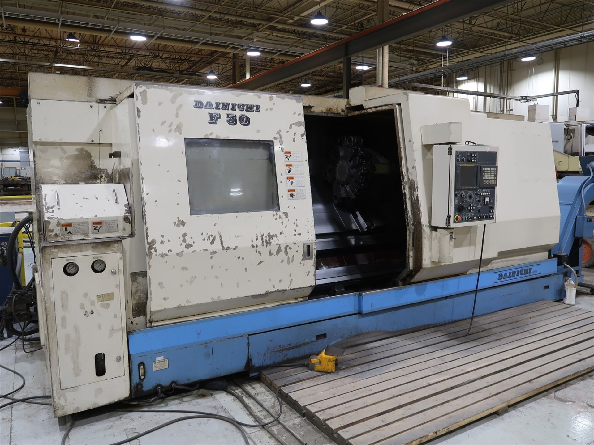 1999 DAINICHI F50 CNC LATHE, 7.1 IN. BORE, FANUC 18i T CNC CONTROL, 28 IN. SWING, 80 IN. BETWEEN - Image 11 of 20