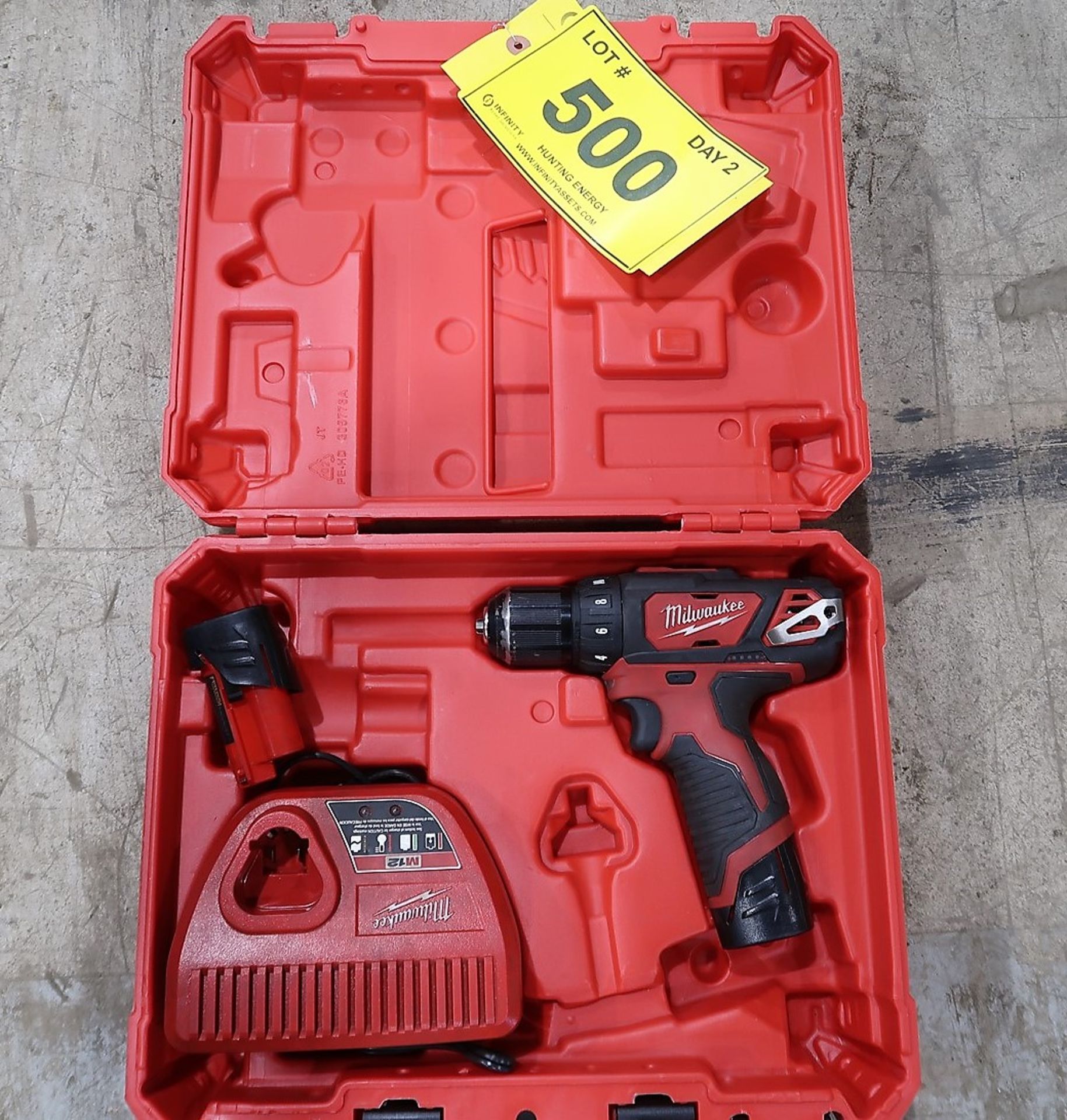 MILWAUKEE CORDLESS DRILL