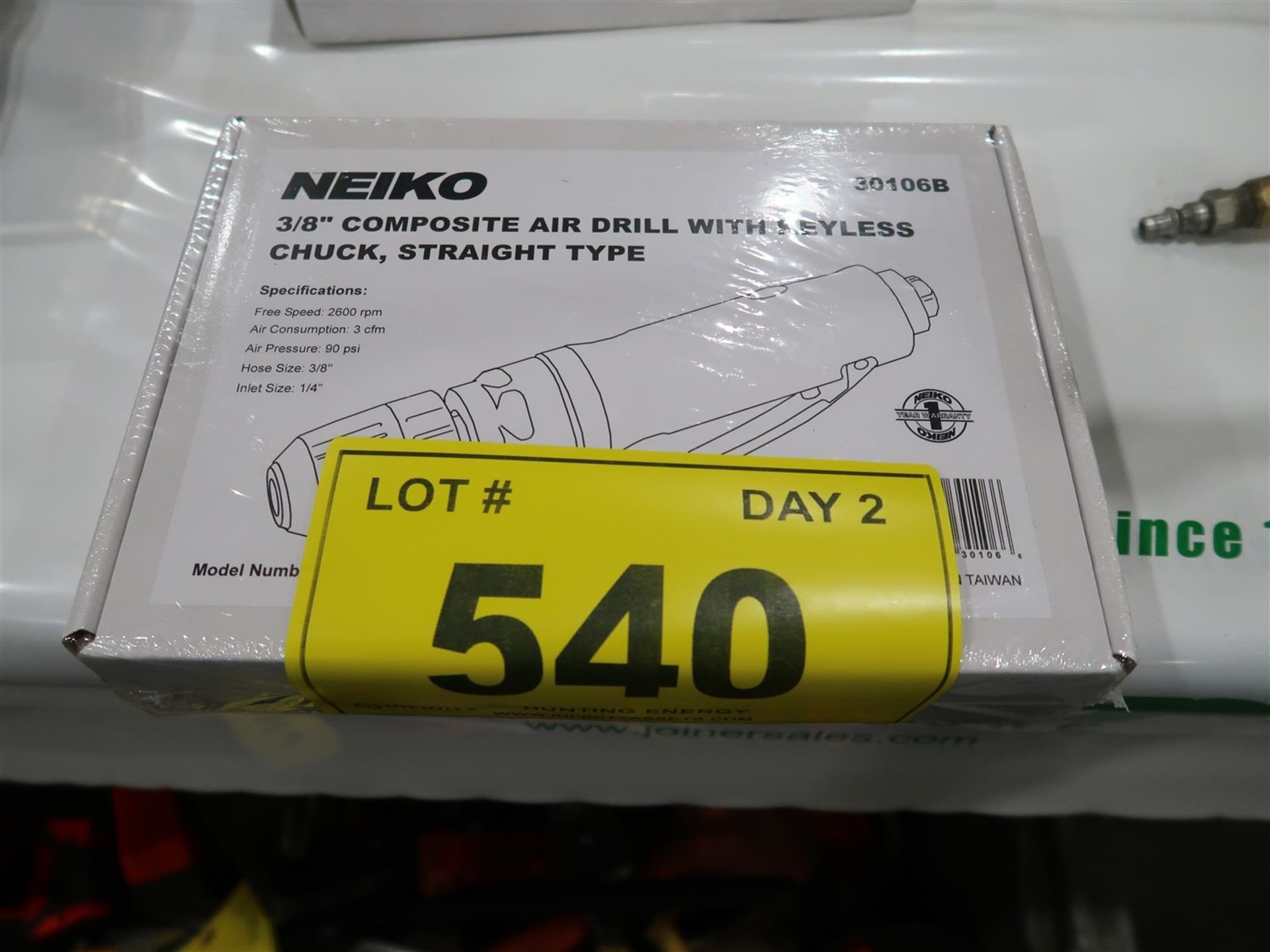 (NEW) NEIKO 3/8 IN. COMPOSITE AIR DRILL