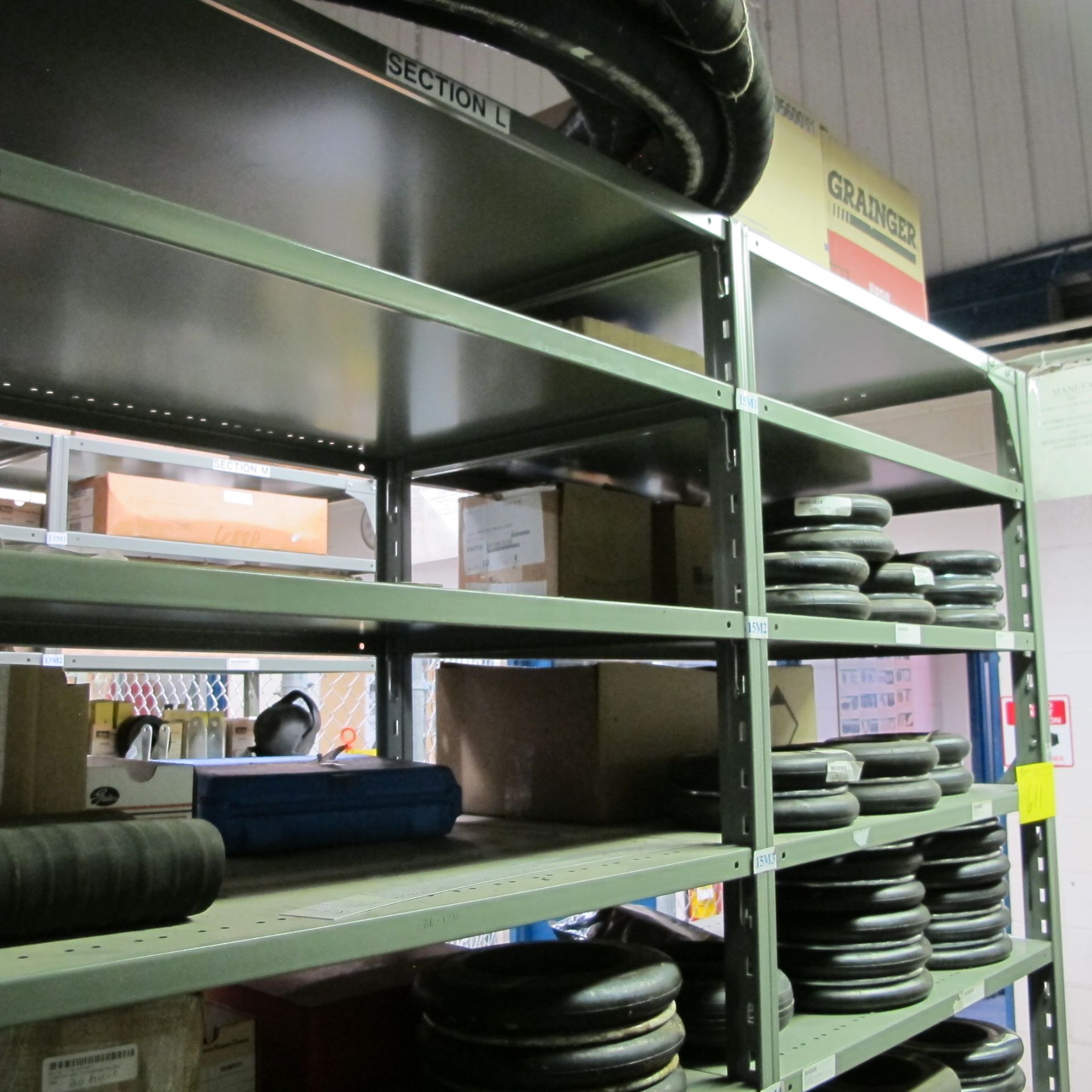 LOT OF (6) SECTIONS OF RACKING UP TO 9-LEVELS INCLUDING CONTENTS ON BOTH SIDES OF RACK, ROLLS, - Bild 13 aus 14