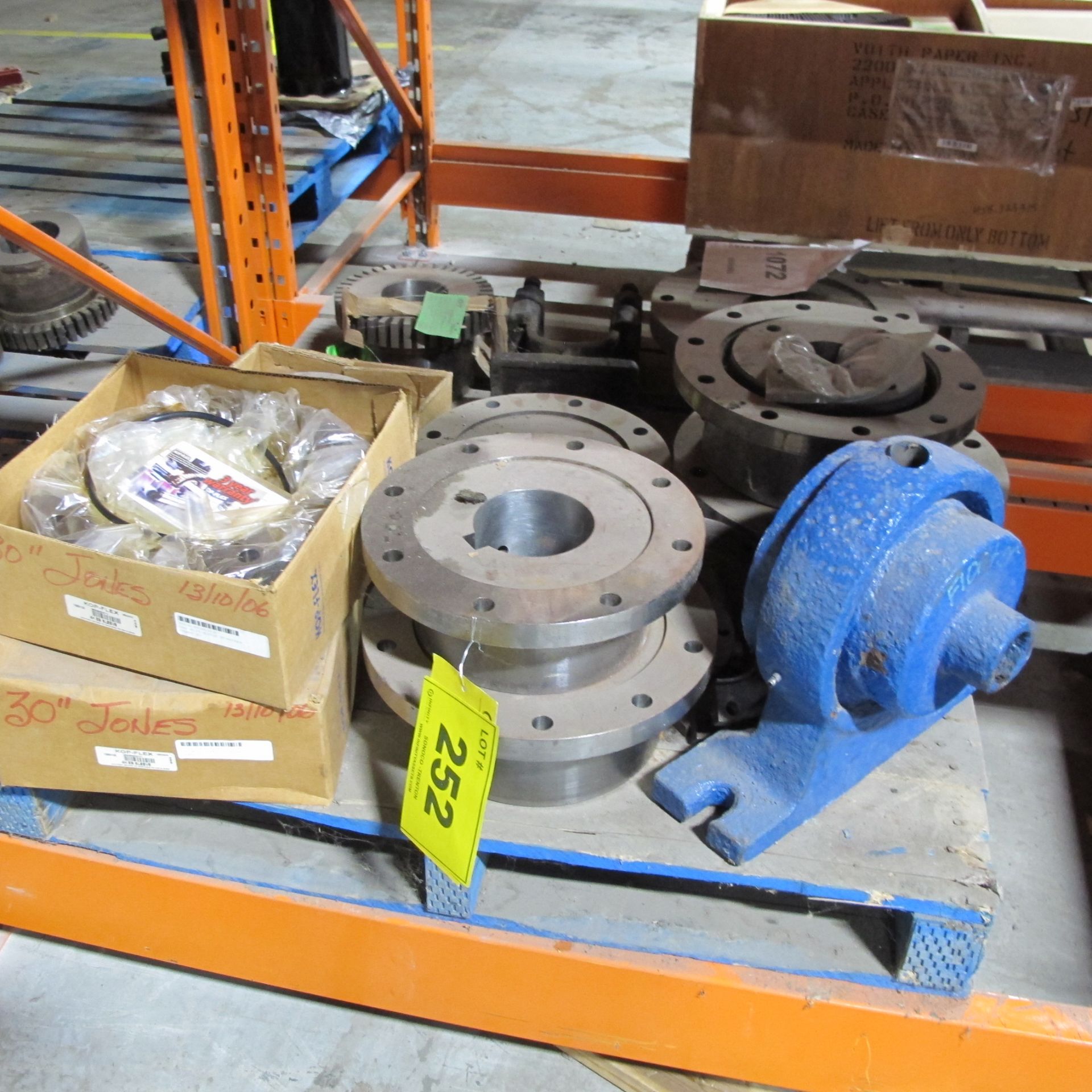 MIXED PALLET OF KOP FLEX 4HEB SLEEVE/GEAR COUPLINGS (EAST BUILDING, SOUTH WAREHOUSE)