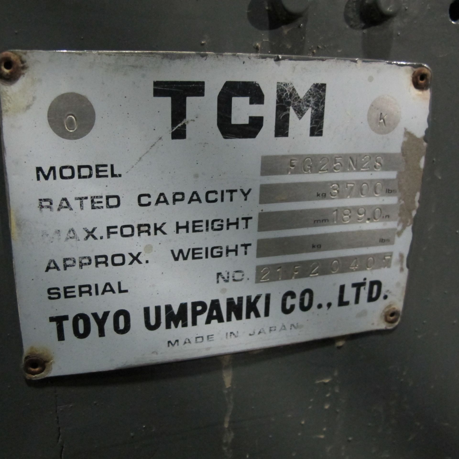 TCM FG25 PROPANE FORKLIFT, 3,700LB CAP., 189" MAX LIFT, 3-STAGE MAST, PNEUMATIC TIRES, OUTDOOR LIFT, - Bild 7 aus 10