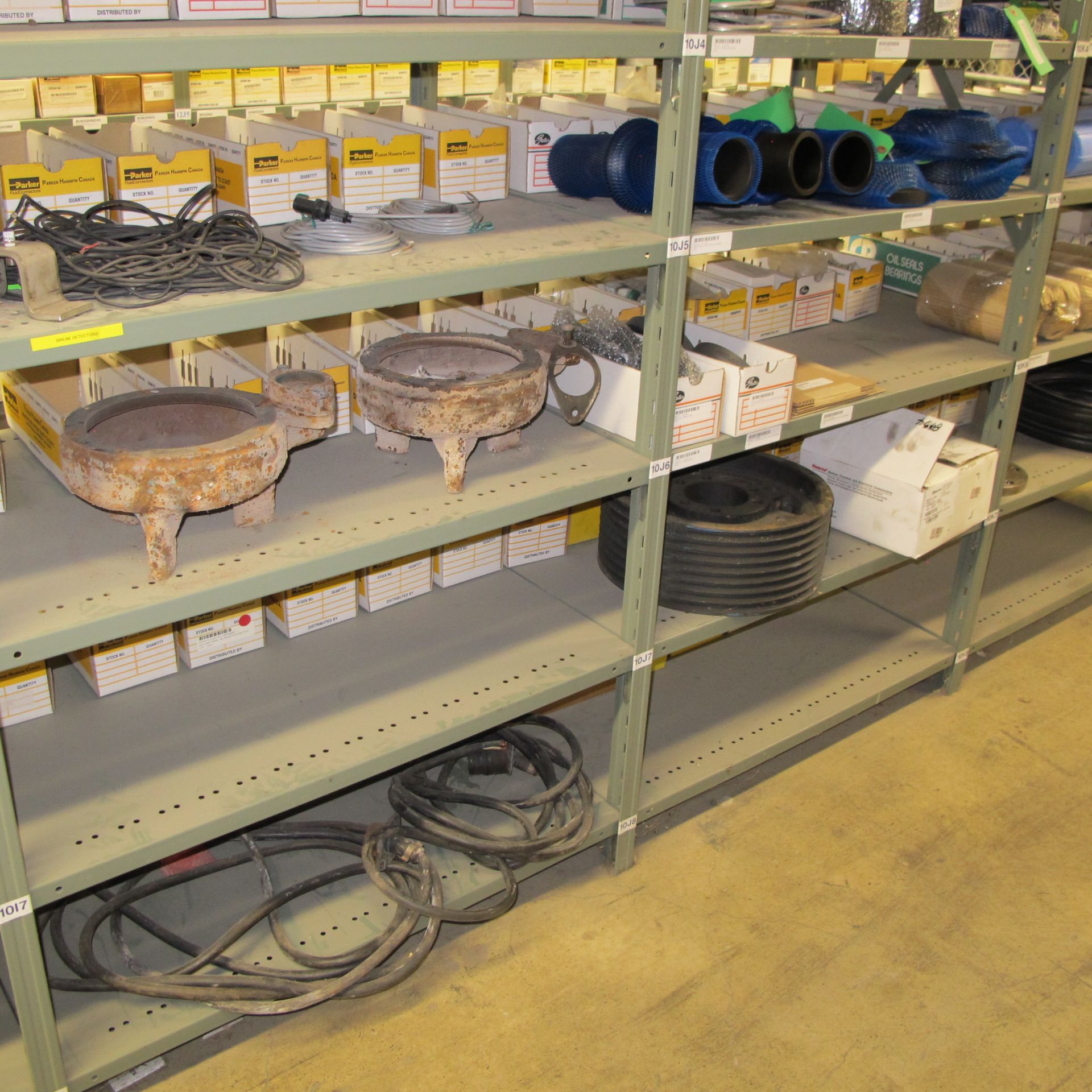 LOT OF (5) SECTIONS OF RACKING UP TO 9-LEVELS INCLUDING CONTENTS ON BOTH SIDES OF RACK, WIRING, - Bild 6 aus 14