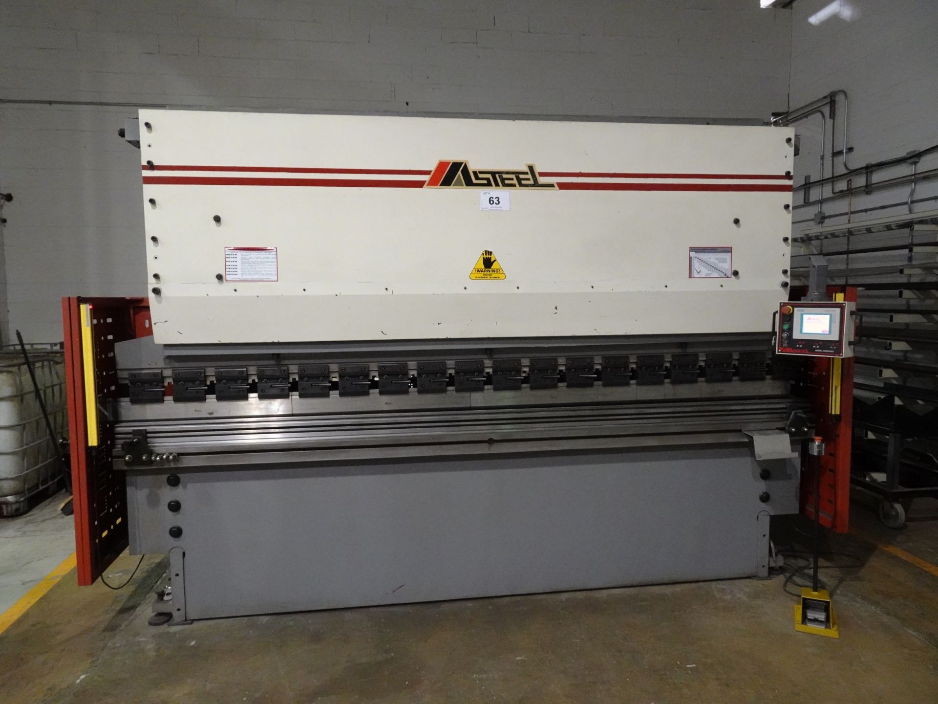 MASTEEL MODEL 12220 HYDRAULIC POWERED PRESS BRAKE, 12' X 220 TON CAPACITY, 4 WAY DIE, SIEMENS