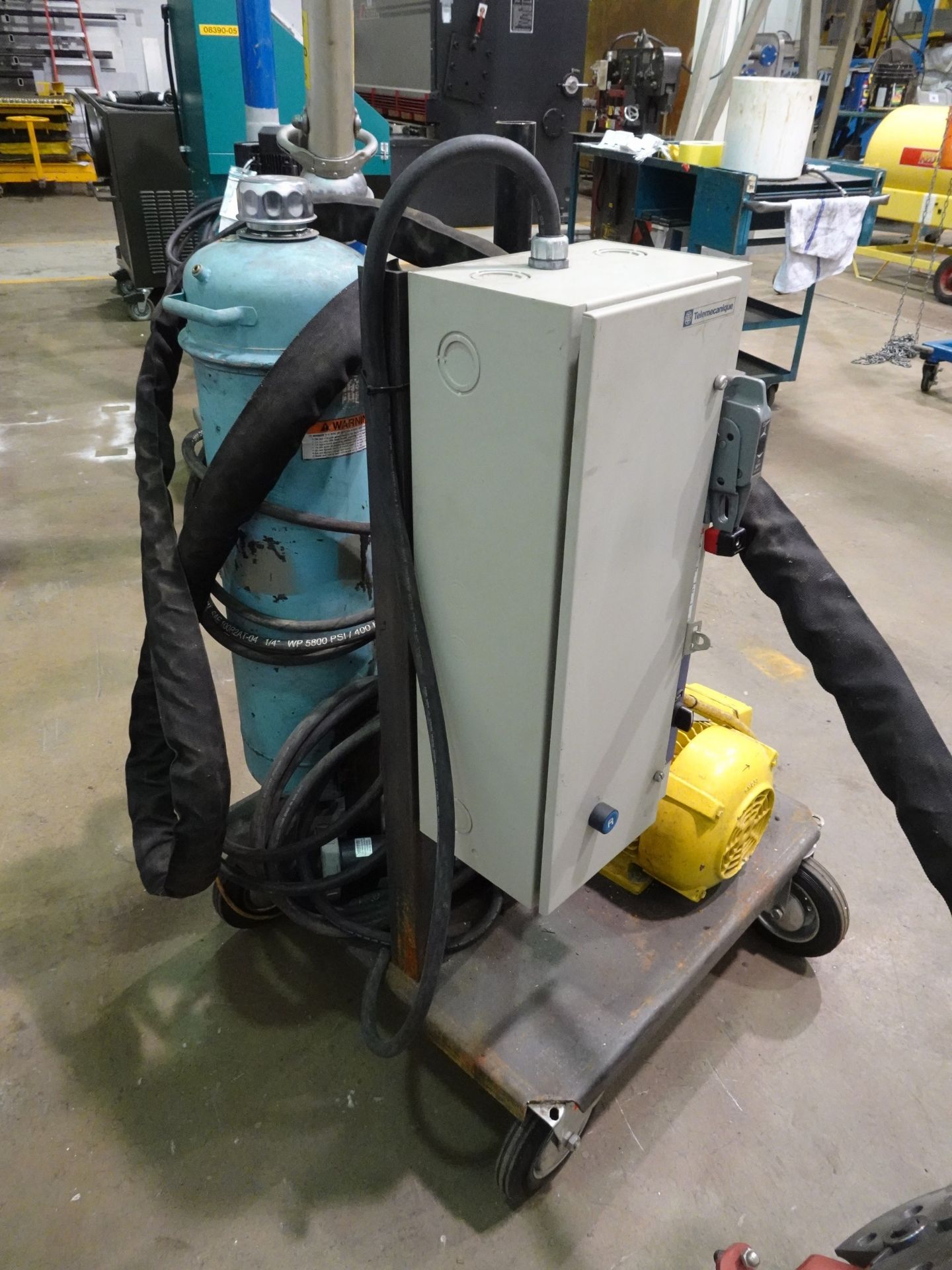 CST 10 TON CAPACITY, HYDRAULIC BENDER MOUNTED ON CASTORS C/W 3 H.P. HYDRAULIC POWER PACK MOUNTED - Image 14 of 14