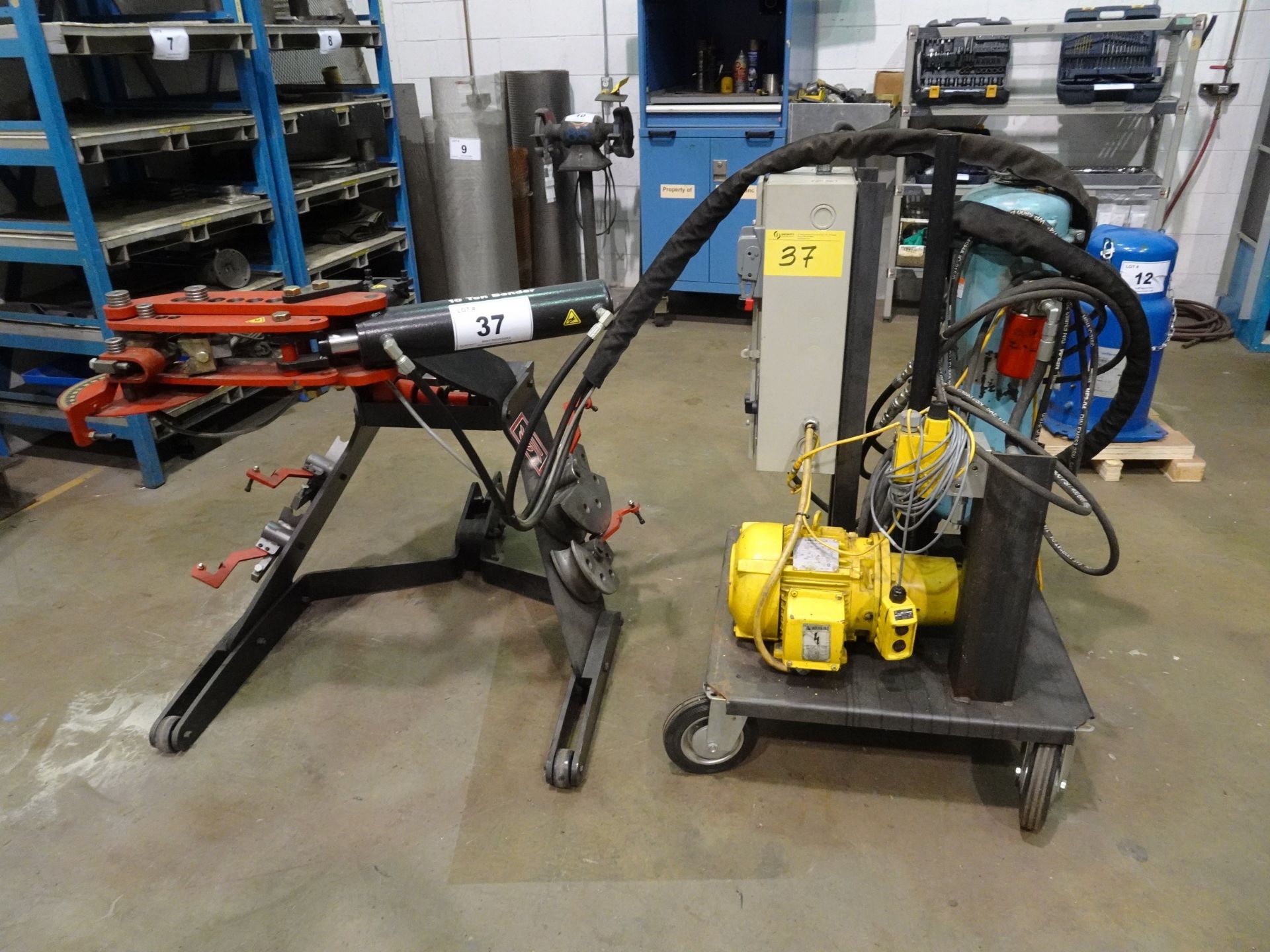 CST 10 TON CAPACITY, HYDRAULIC BENDER MOUNTED ON CASTORS C/W 3 H.P. HYDRAULIC POWER PACK MOUNTED