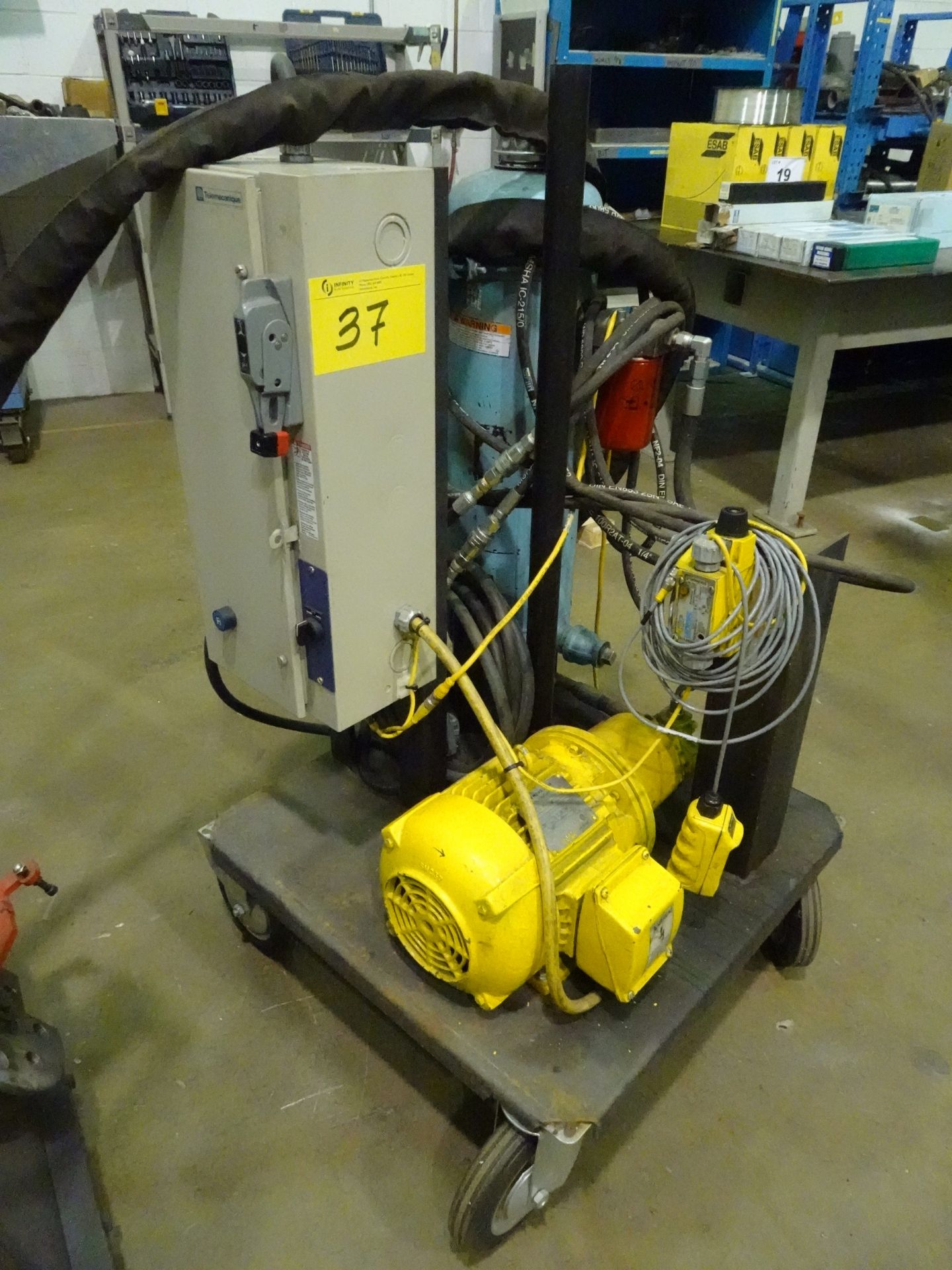 CST 10 TON CAPACITY, HYDRAULIC BENDER MOUNTED ON CASTORS C/W 3 H.P. HYDRAULIC POWER PACK MOUNTED - Image 10 of 14