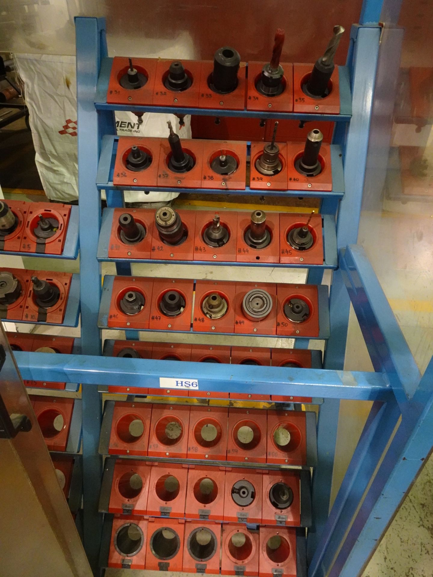 PORTABLE 40 TAPER TOOL HOLDER RACK C/W (35) HOLDER & SOME WITH TOOLING (RIGGING FEE $125) - Image 2 of 5