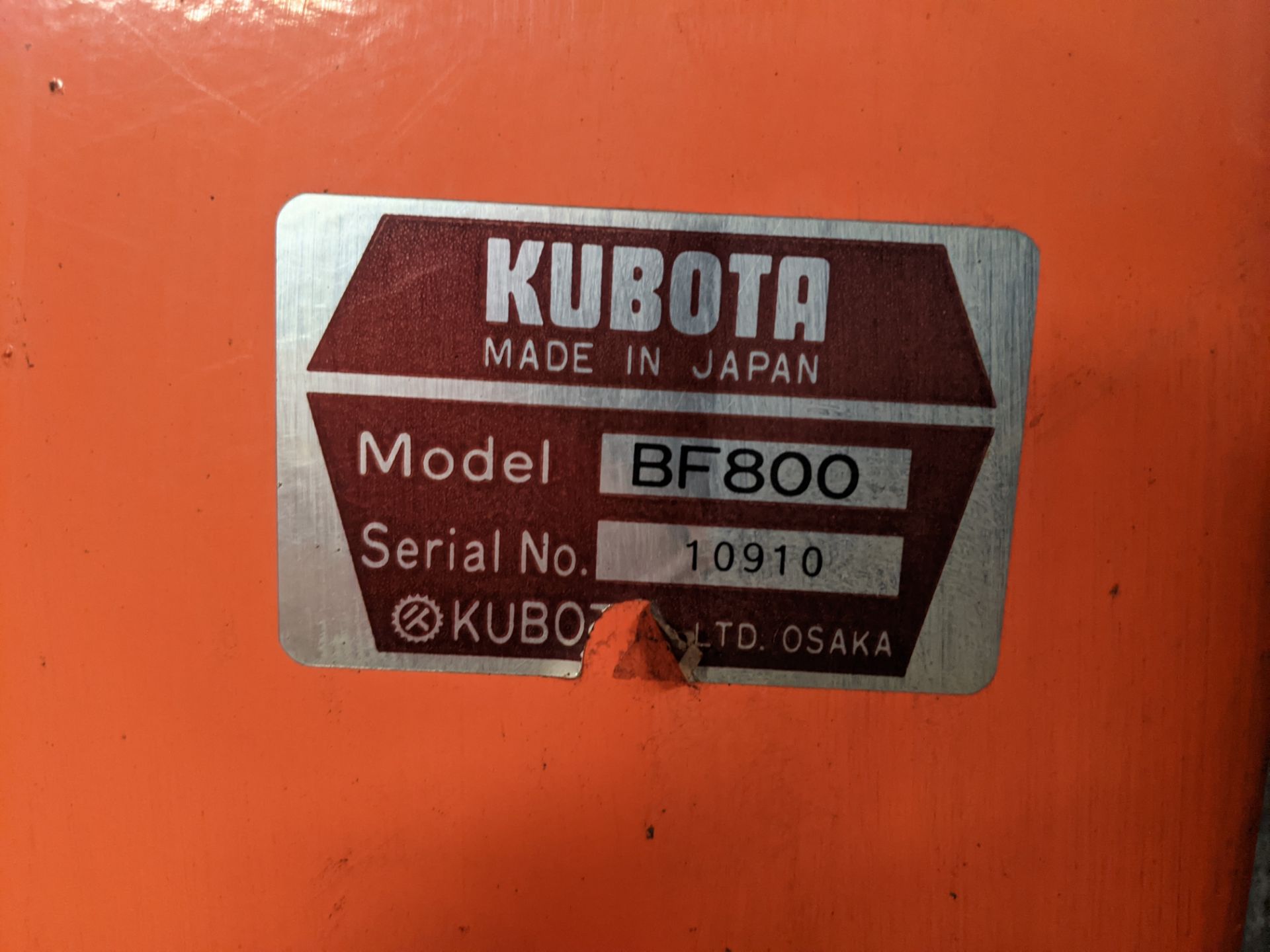 KUBOTA BF800 LOADER, S/N 10910, L3350 4WD, HYDRAULIC SHUTTLE, MARK VII, APPROX. 5,750HRS, BUCKET - Image 23 of 26