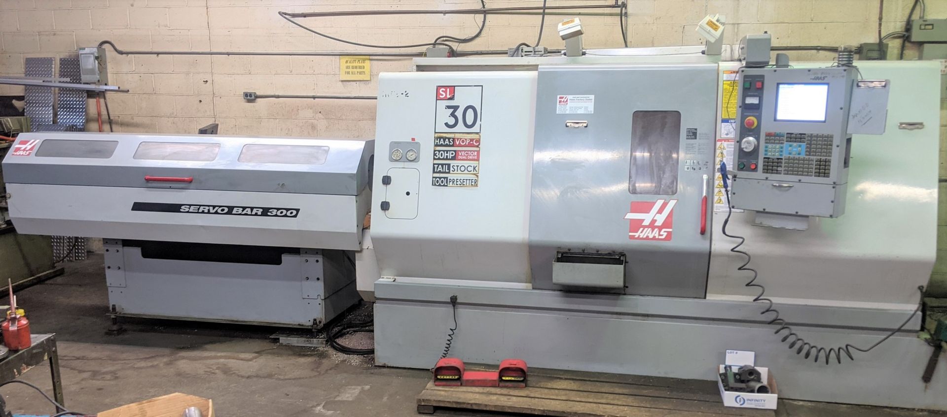 2005 HAAS SL-30T CNC LATHE, CNC CONTROL, 10” 3-JAW CHUCK, TAILSTOCK, TOOL PRESETTER, 12-STATION - Image 2 of 27