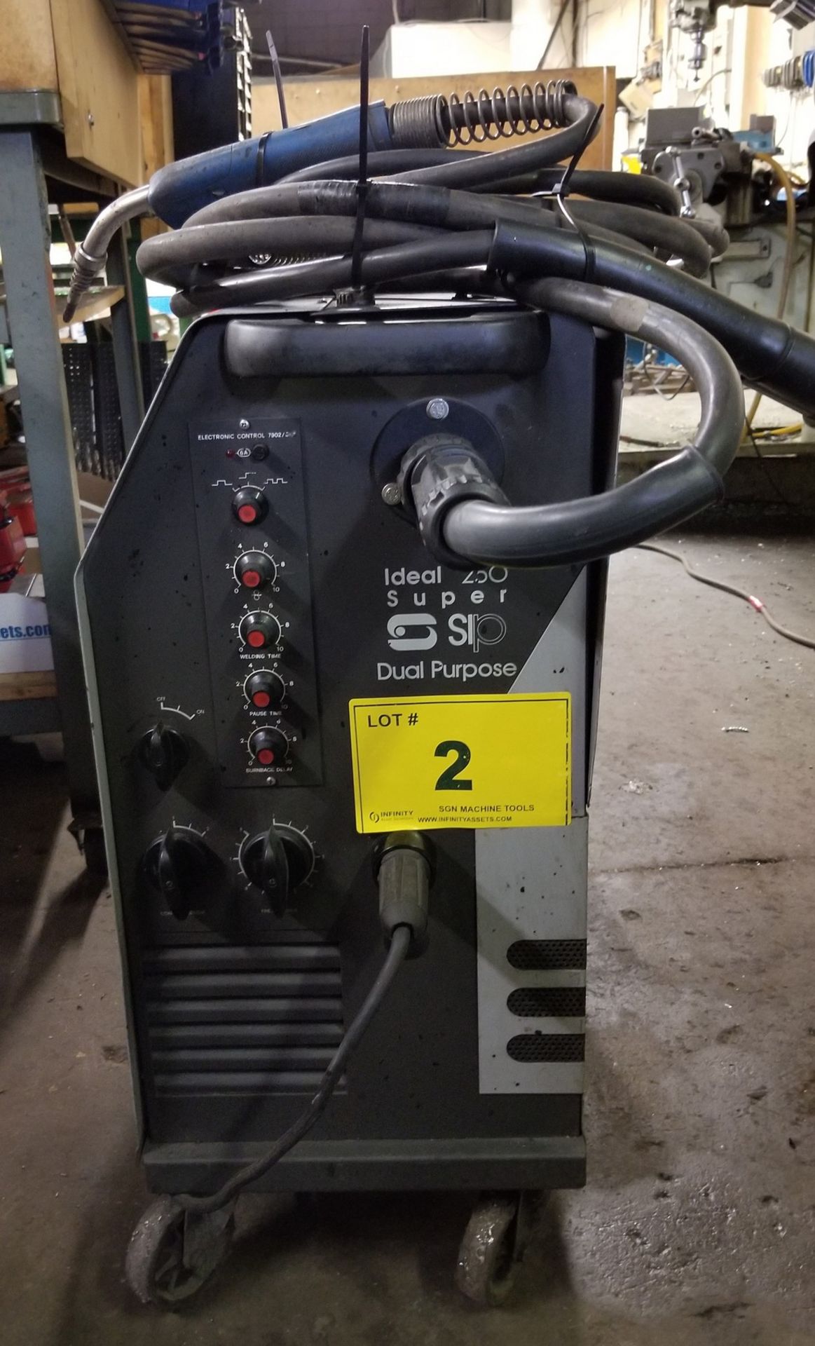 IDEAL 250 SUPER SSP DUAL PURPOSE WELDING MACHINE