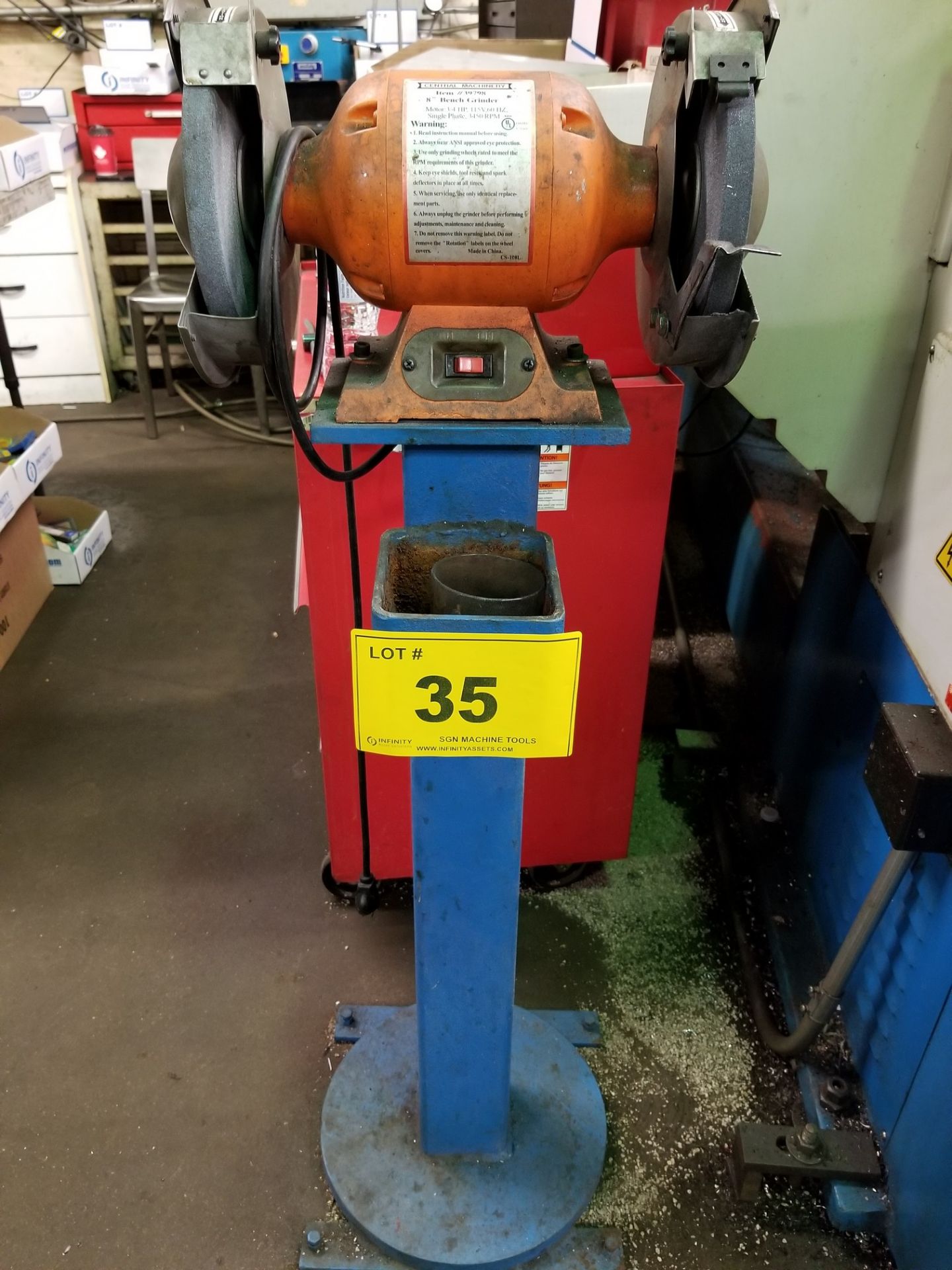 CENTRAL MACHINERY 8" BENCH GRINDER