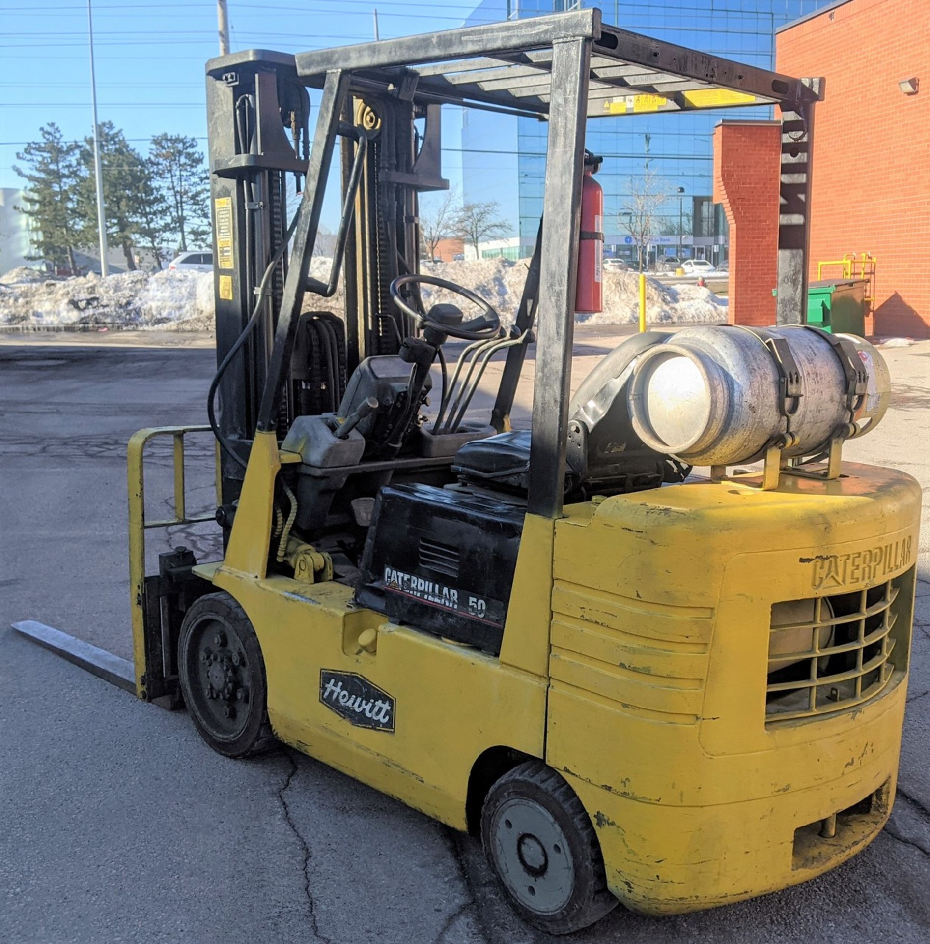 CATERPILLAR GC25 PROPANE FORKLIFT, 4,700LB CAP., 190” MAX LIFT, 3-STAGE MAST, SIDE SHIFT, S/N - Image 7 of 12