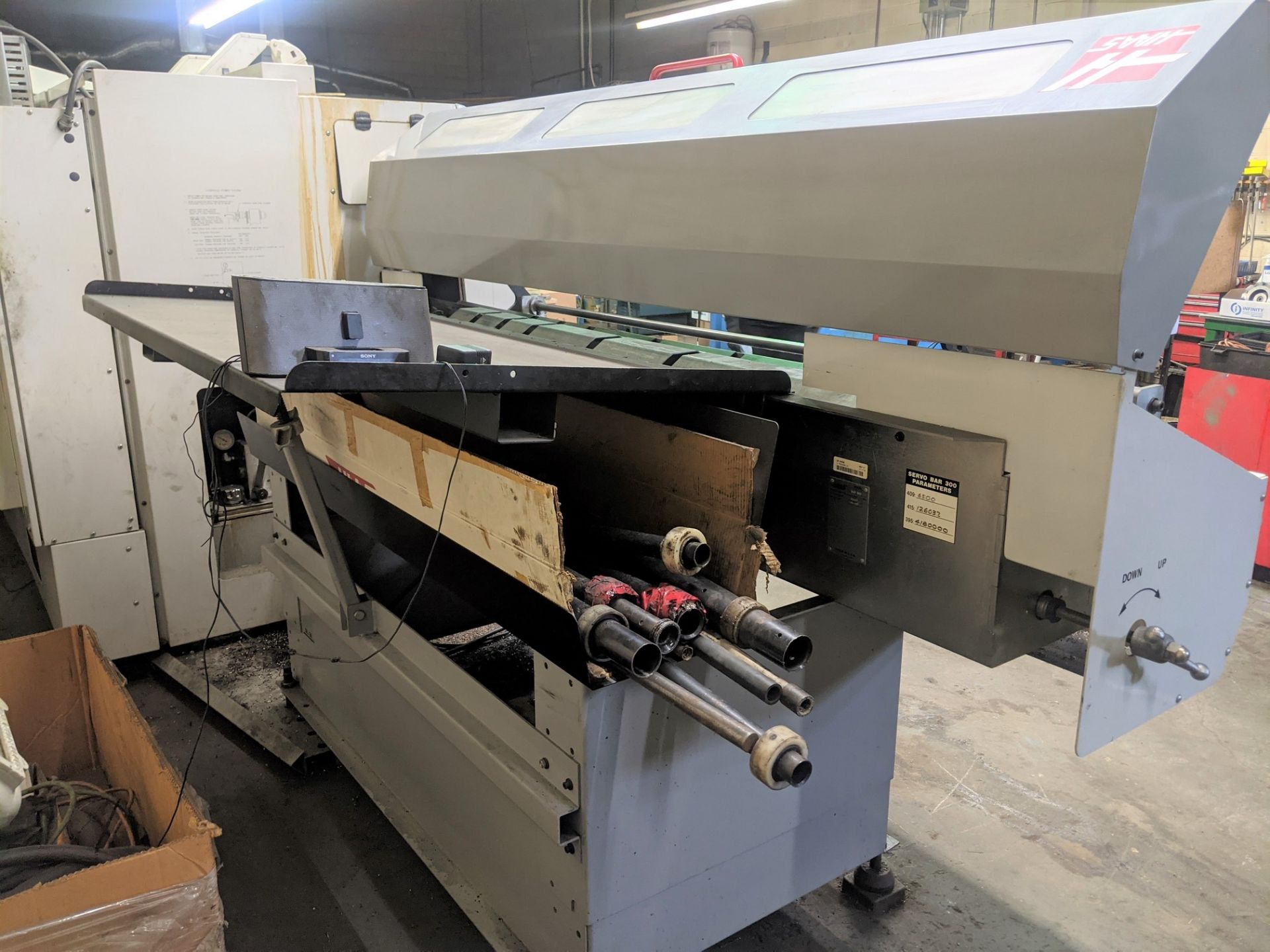 2005 HAAS SL-30T CNC LATHE, CNC CONTROL, 10” 3-JAW CHUCK, TAILSTOCK, TOOL PRESETTER, 12-STATION - Image 20 of 27