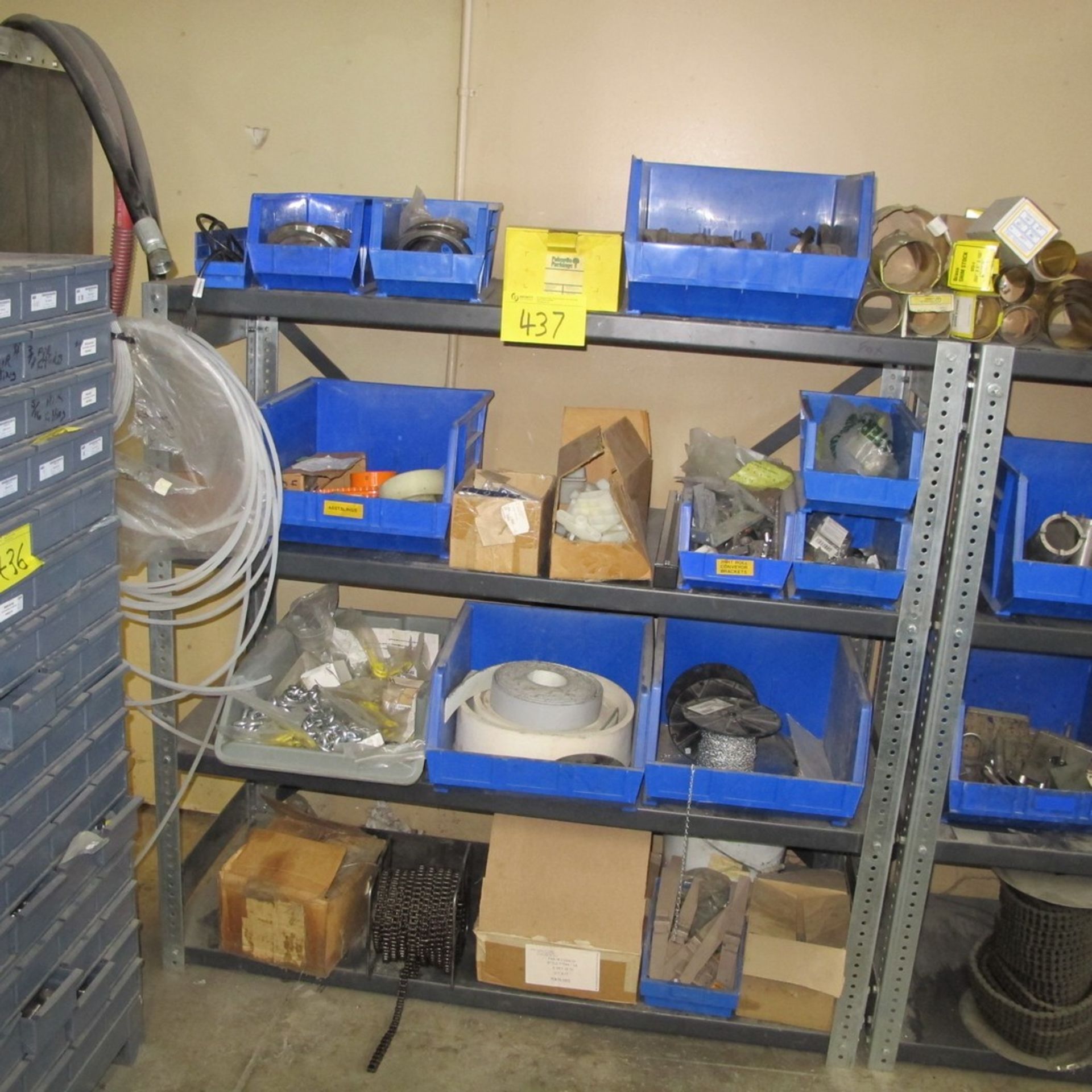 4-LEVEL METAL SHELVING UNIT W/ MAINTENANCE SUPPLIES (MACHINE SHOP)