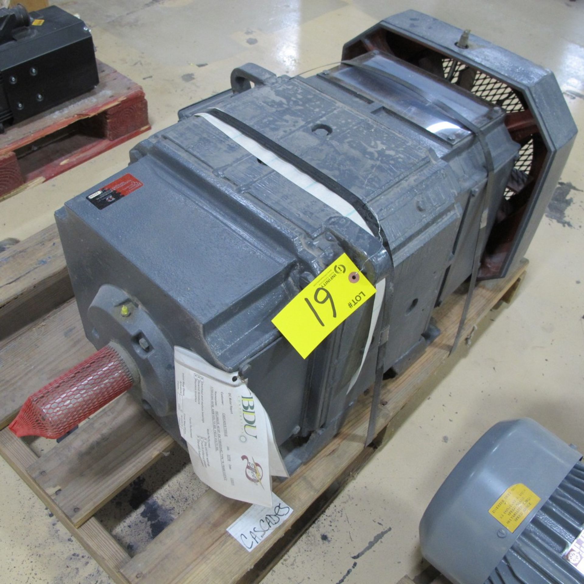 RELIANCE 40HP MOTOR, 500V, 1,750/2,300 RPM, TYPE TR, FRAME B367AT2 (NORTHWEST PLANT)