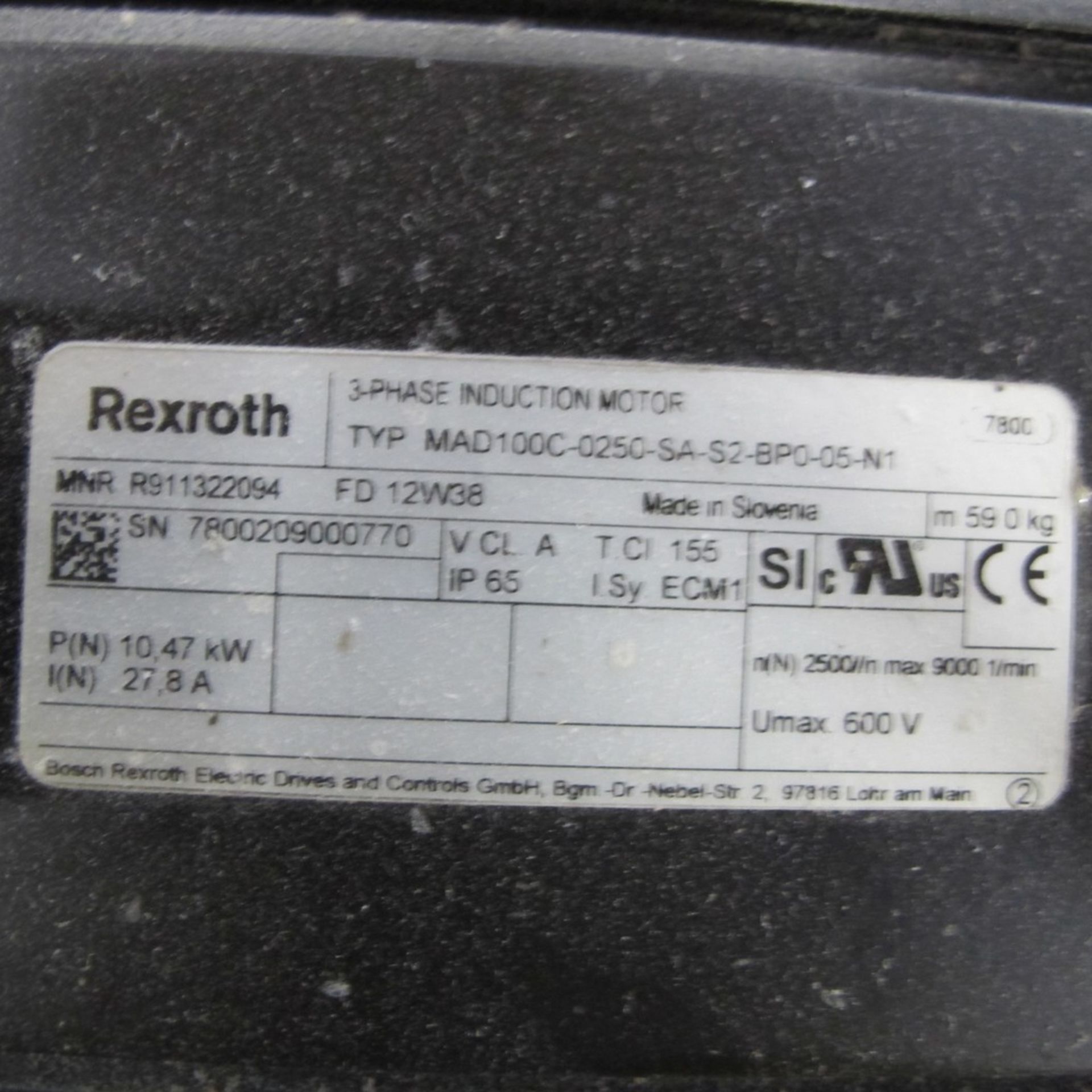 REXROTH SERVO DRIVE 3 PHASE INDUCTION MOTOR, MAD100C-0250-SA-S2-BP0-05-N1, 600V, 10.47KW, 2,500/9, - Image 2 of 3