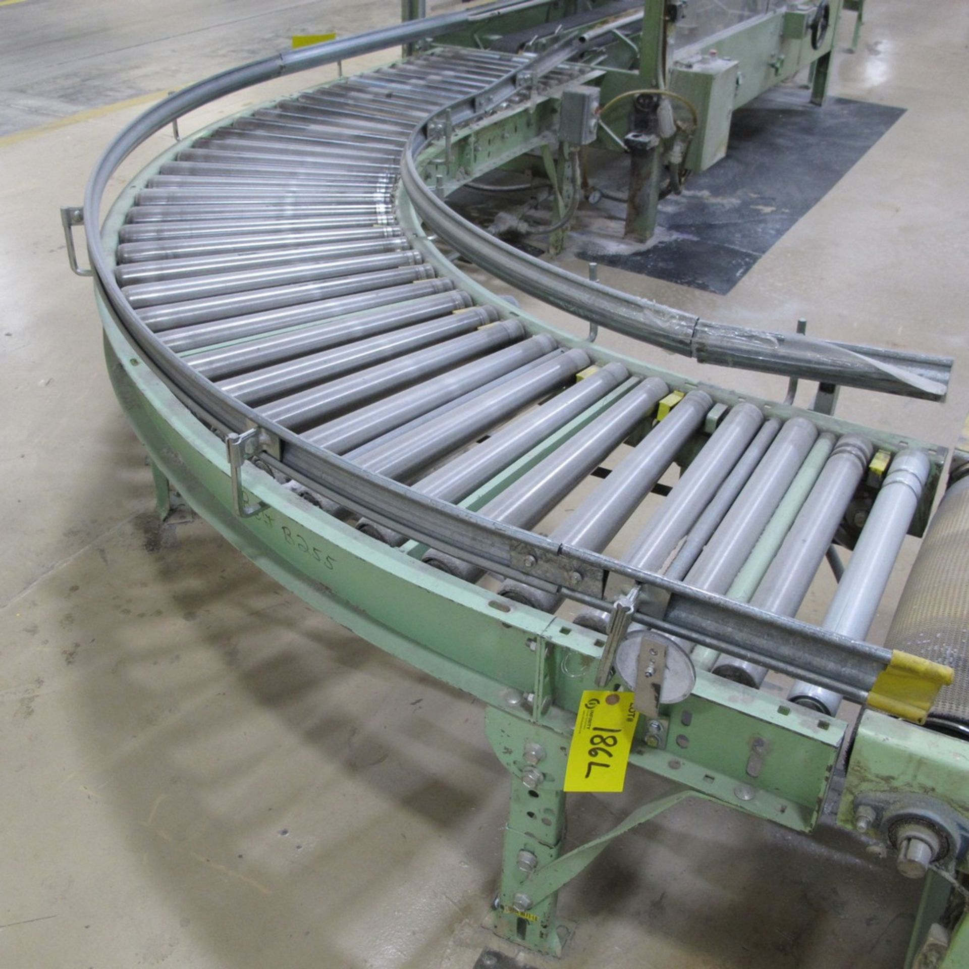 LOT OF (4) POWERED ROLLER/BALL CONVEYORS - APPROX. 10'L X 21"W W/ CONTROLS, HYTROL 5'L X 37"W,