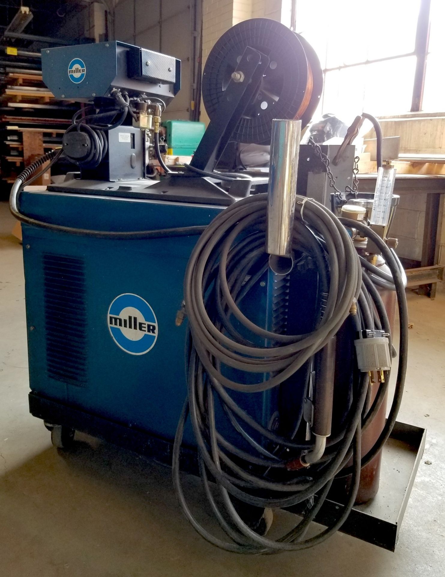 MILLER CP-200 WELDER, S/N: JF929090 W/ MILLERMATIC S-52E WIRE FEEDER S/N: JF929030 - Image 4 of 12