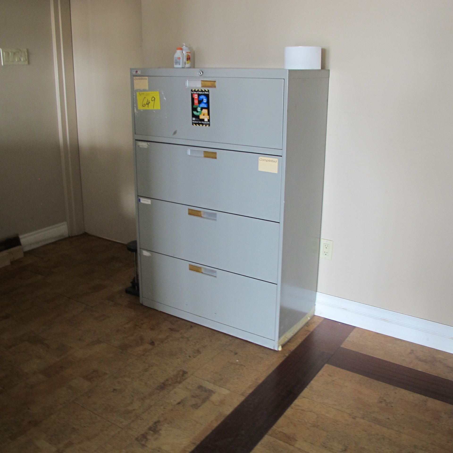 LOT OF (2) GLOBAL 3-DRAWER LATERAL FILE CABINETS AND (2) 4-DRAWER LATERAL FILE CABINETS - Image 4 of 4