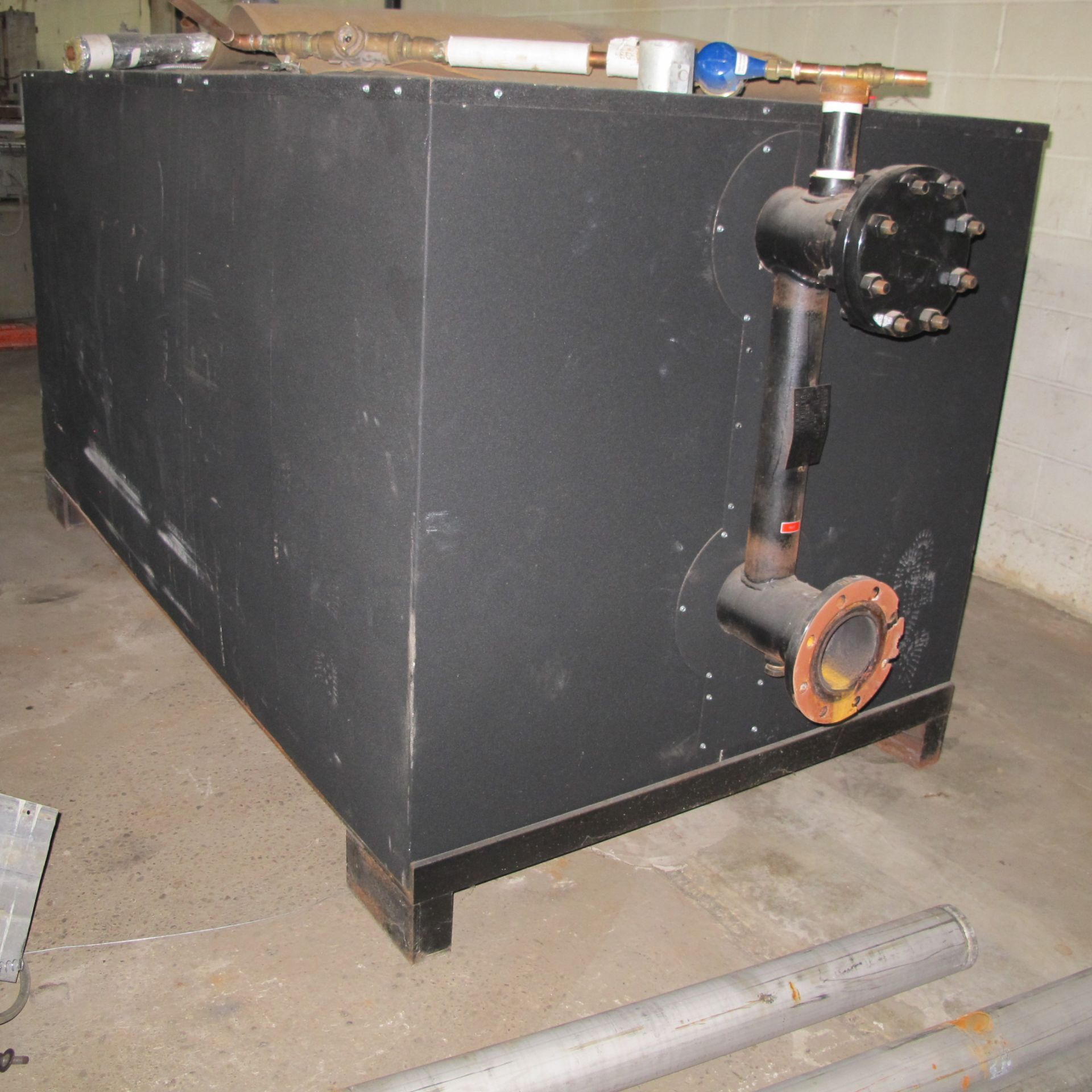 2012 PARKER T4600 NATURAL GAS BOILER, 2,300,000 TO 4,600,000 BTU W/ HONEYWELL GASE PIPE/VALVES - Image 6 of 10