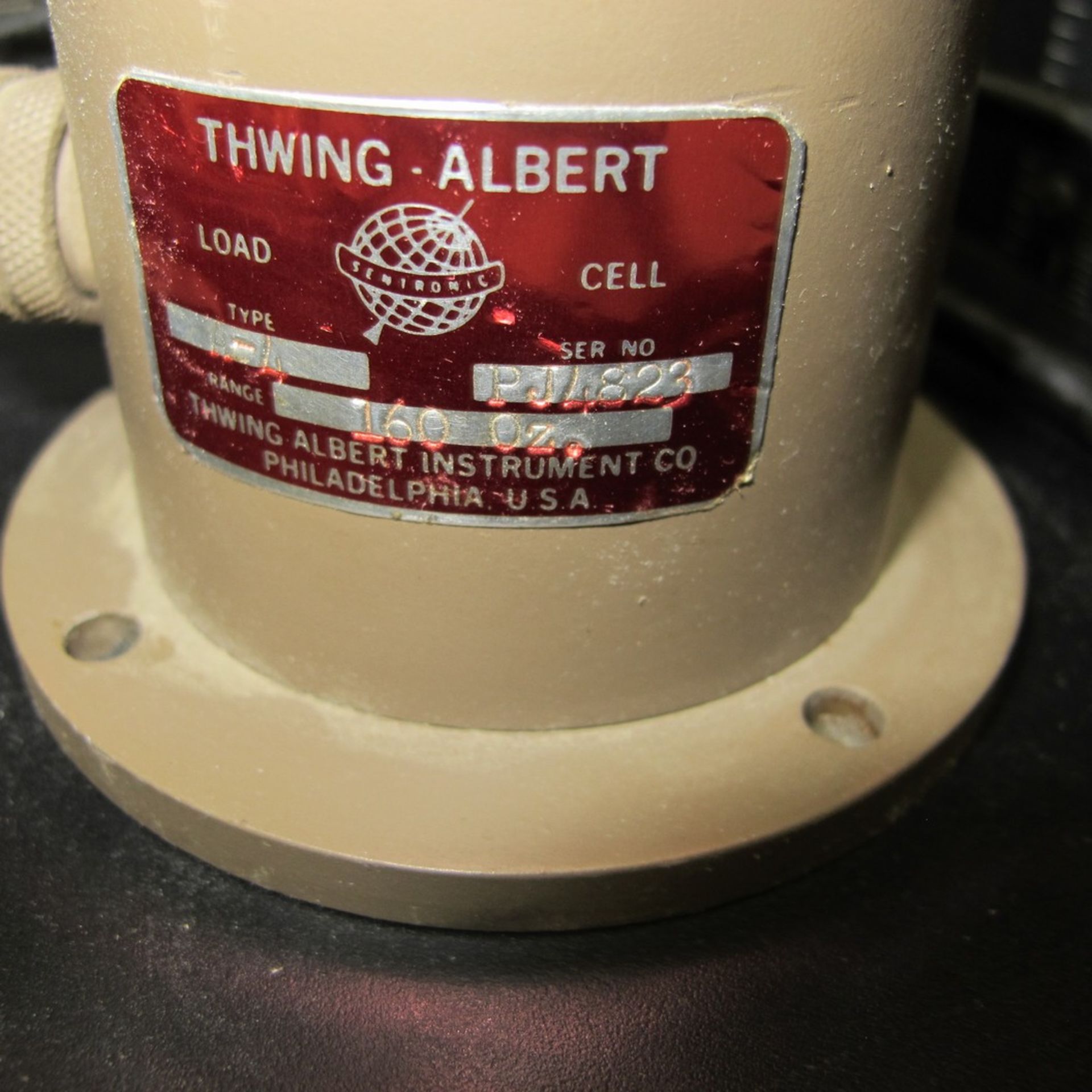MESSMER INSTRUMENTS LTD. MODEL 4152000025 DIGITAL SCALE W/ THWING ALBERT LOAD CELL (LAB) - Image 5 of 5