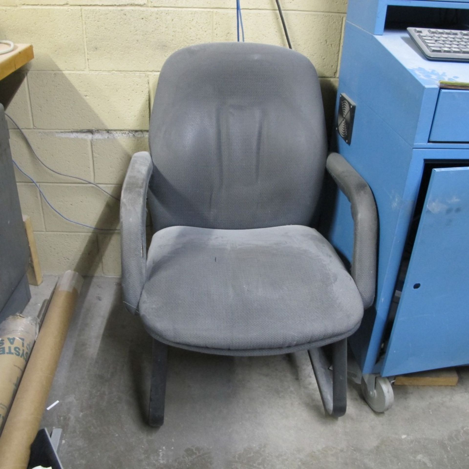 ALL REMAINING FURNITURE IN ELECTRICAL SHOP INCLUDING (4) FILE CABINETS, (2) SHELVING UNITS, (2) - Image 5 of 6